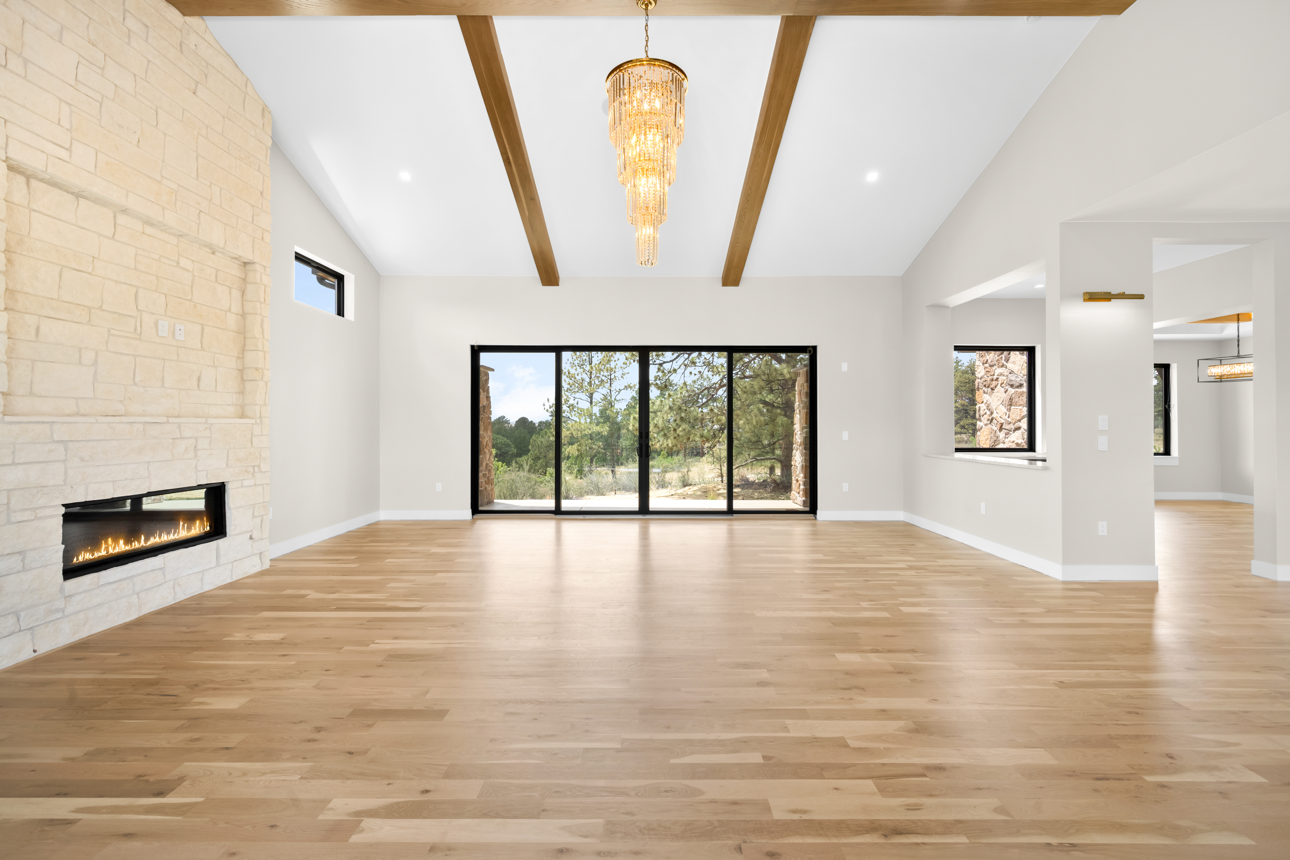  JUST FINISHED THIS YEAR Beautiful mountain estate- 10,521 finished square feet - 物件實景