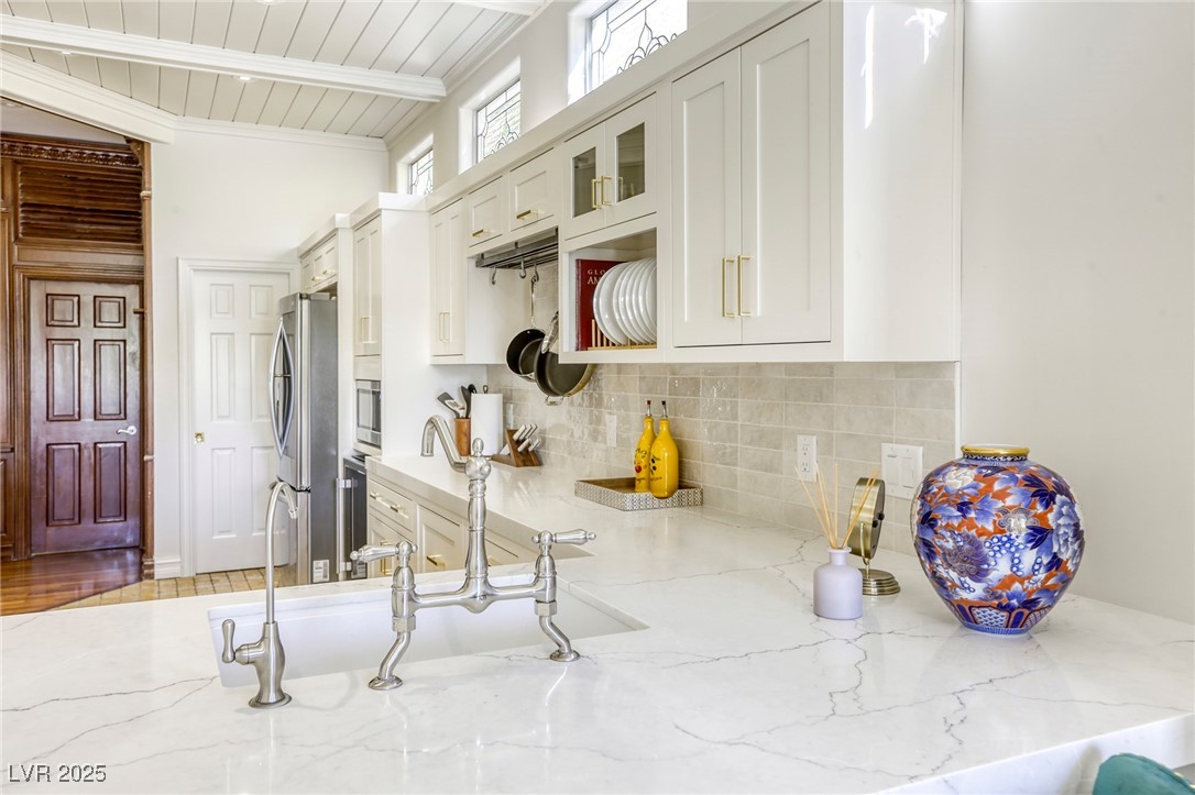 Las Vegas, Nevada, 89117, United States, 3 Bedrooms Bedrooms, ,3 BathroomsBathrooms,Residential,For Sale,1966718