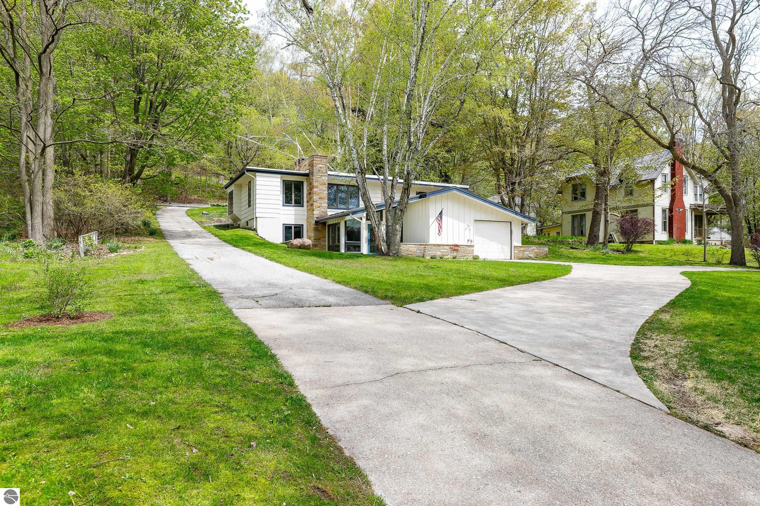Frankfort, Michigan, 49635, United States, 6 Bedrooms Bedrooms, ,2 BathroomsBathrooms,Residential,For Sale,2023193