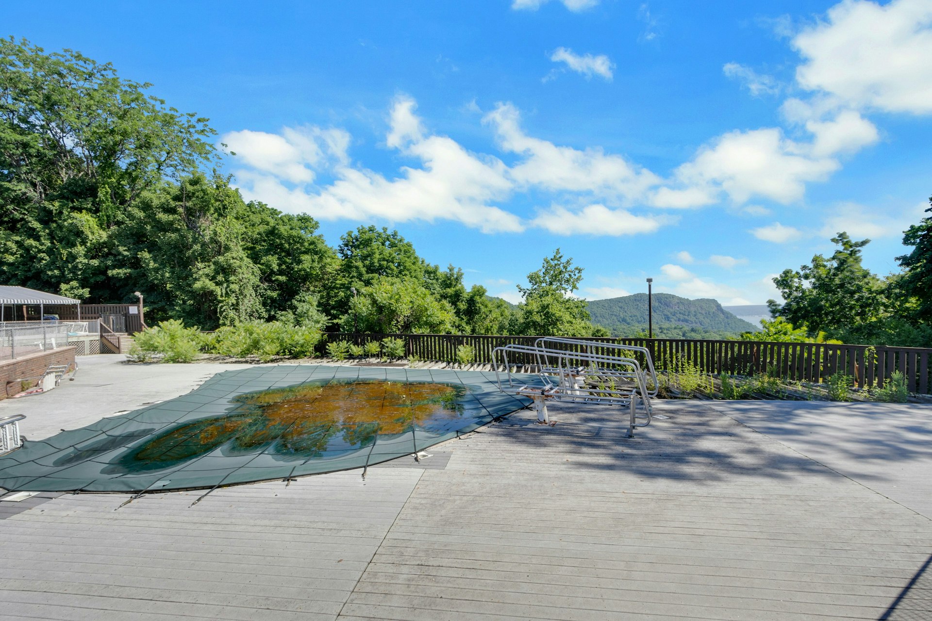  Mountainview Condo - 物件實景