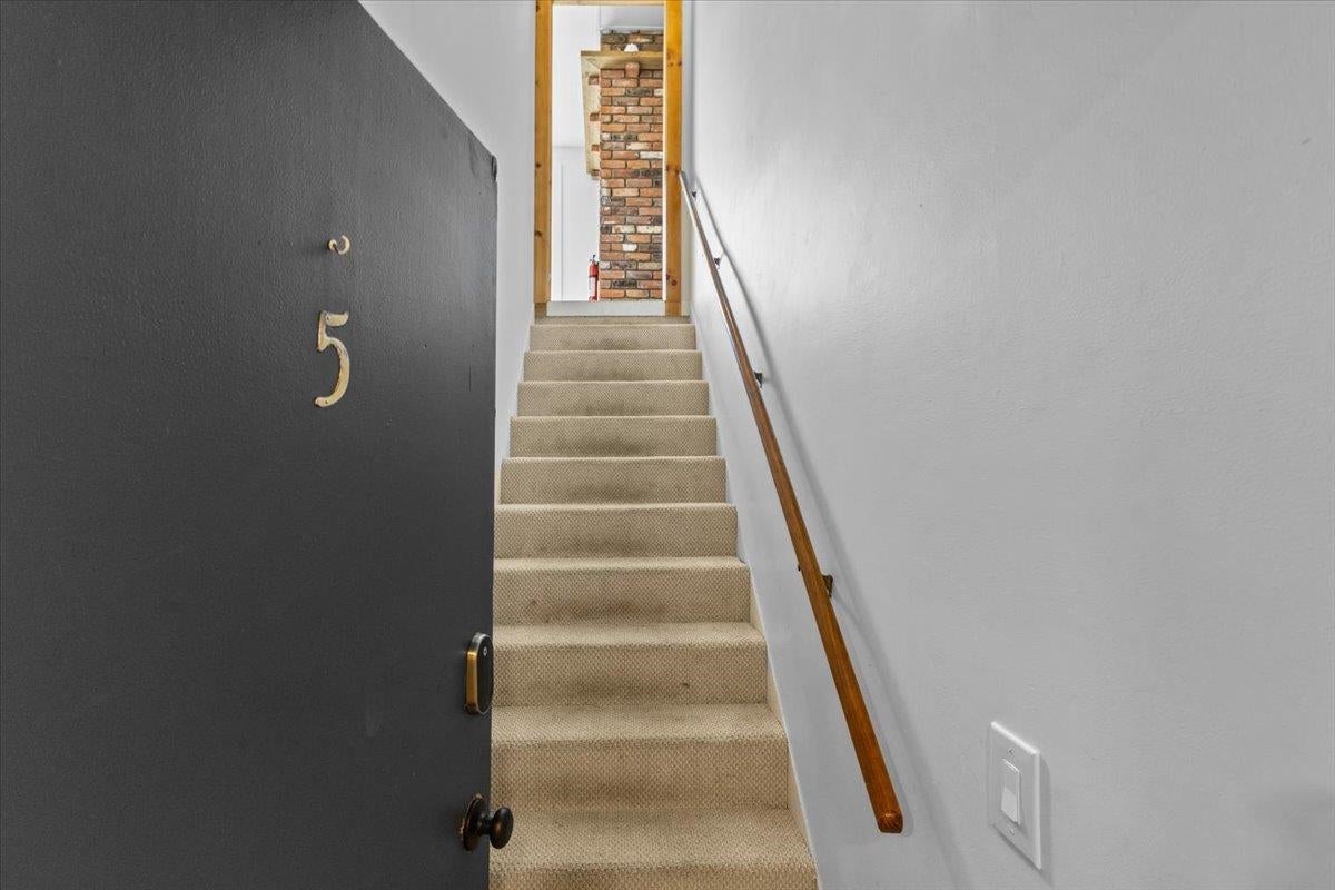 Stowe, Vermont, 05672, United States, 8 Bedrooms Bedrooms, ,5 BathroomsBathrooms,Residential,For Sale,1994933