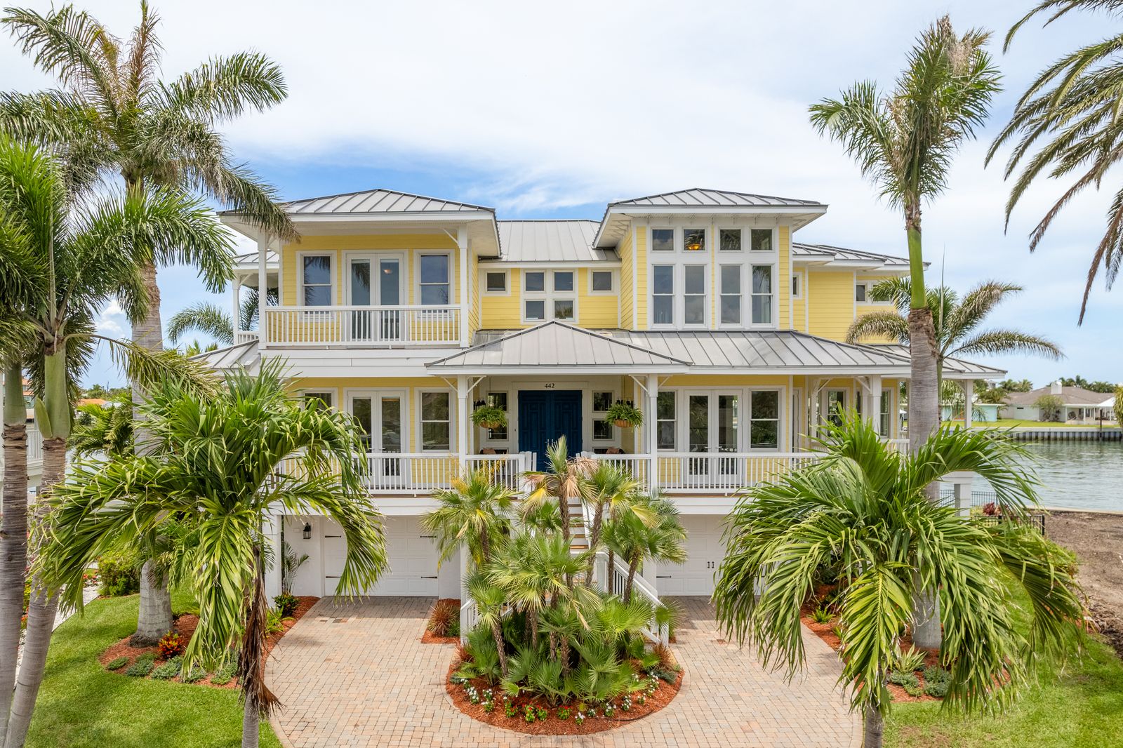 Clearwater, Florida, 33767, United States, 5 Bedrooms Bedrooms, ,5 BathroomsBathrooms,Residential,For Sale,1984474