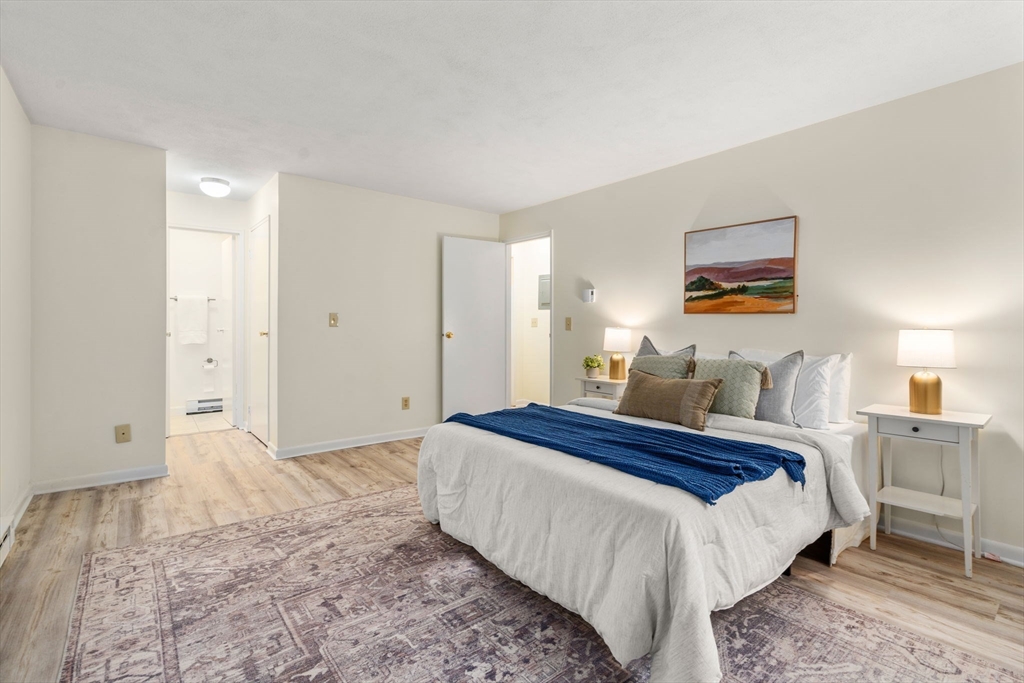 Concord, Massachusetts, 01742, United States, 2 Bedrooms Bedrooms, ,2 BathroomsBathrooms,Residential,For Sale,1896071