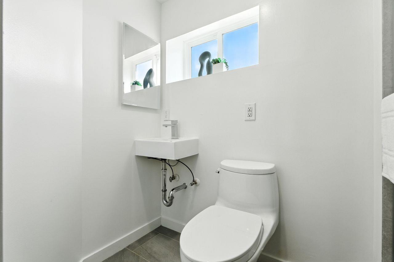 South San Francisco, California, 94080, United States, 4 Bedrooms Bedrooms, ,3 BathroomsBathrooms,Residential,For Sale,1951166
