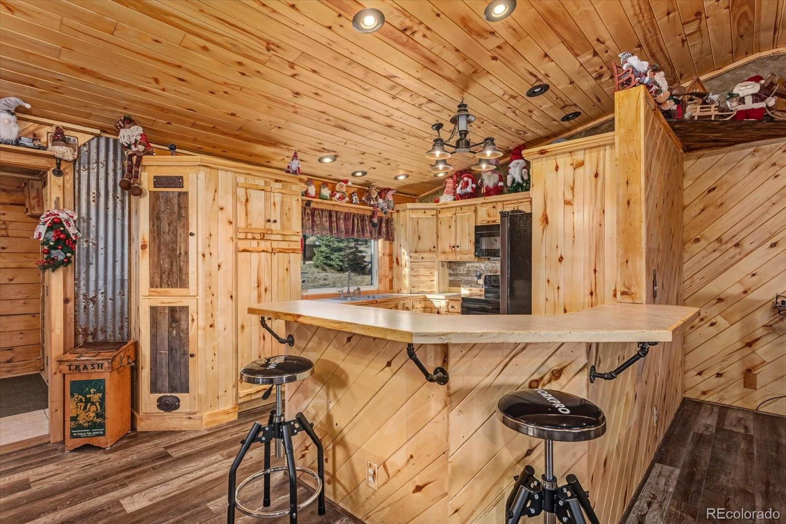 Salida, Colorado, 81201, United States, 3 Bedrooms Bedrooms, ,1 BathroomBathrooms,Residential,For Sale,2005334