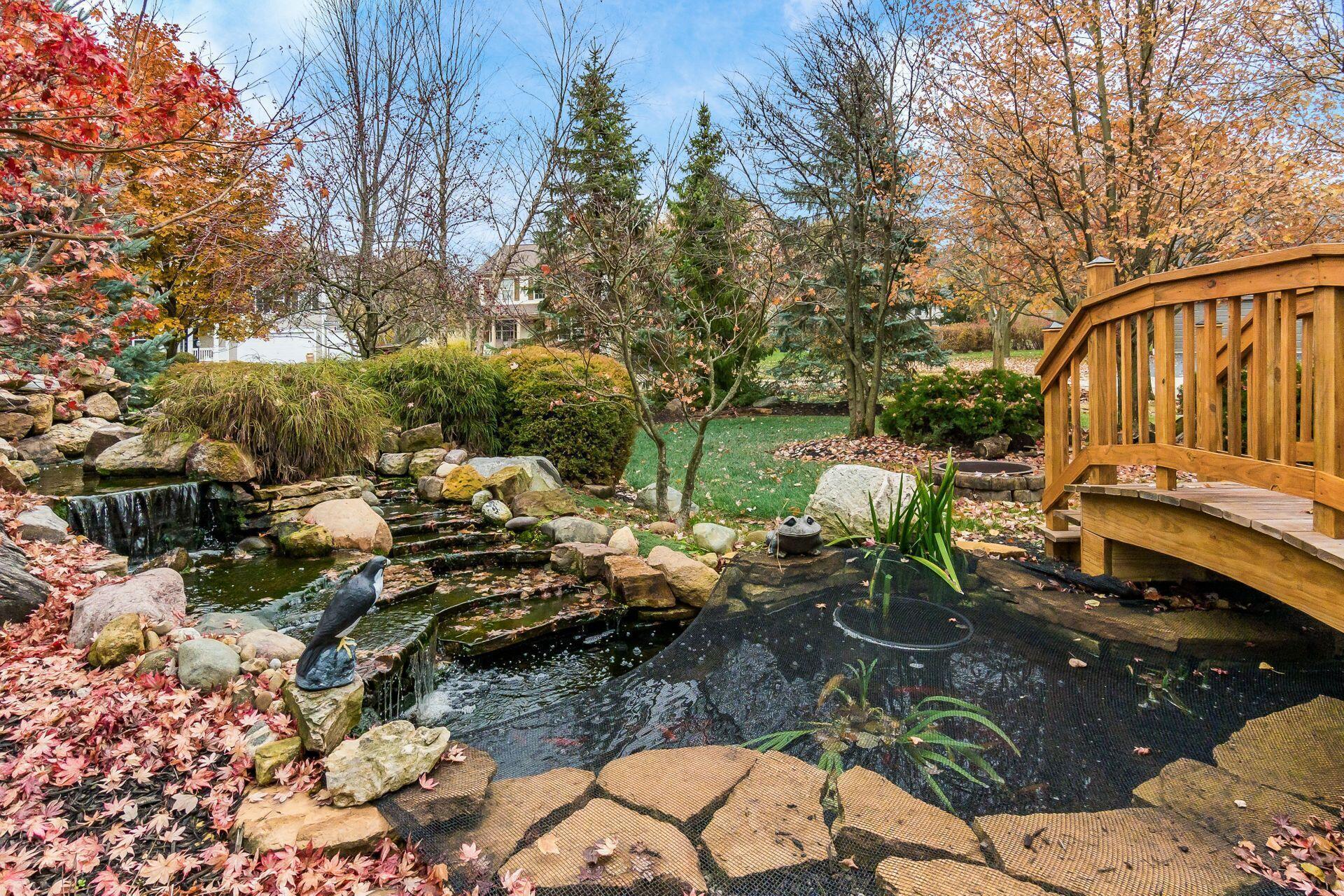 Dublin, Ohio, 43016, United States, 4 Bedrooms Bedrooms, ,4 BathroomsBathrooms,Residential,For Sale,1996840