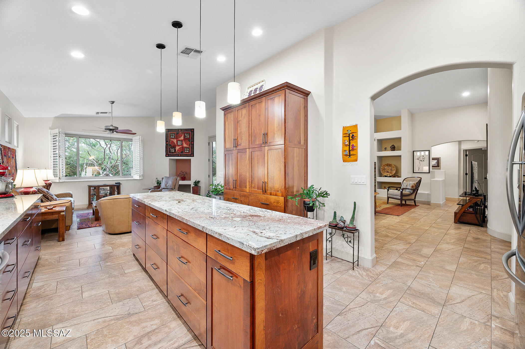 Tucson, Arizona, 85749, United States, 3 Bedrooms Bedrooms, ,3 BathroomsBathrooms,Residential,For Sale,1999814