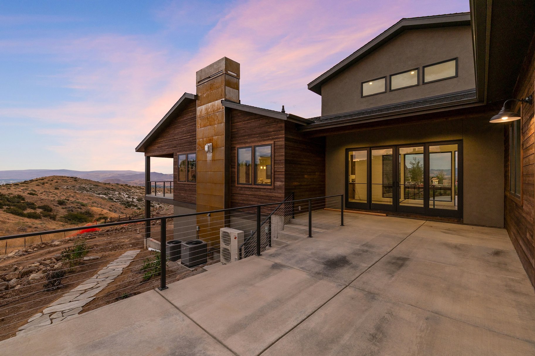  Altmann Craftsmanship. Arrowcreek Address. Uncompromising Finishes. - 物件實景