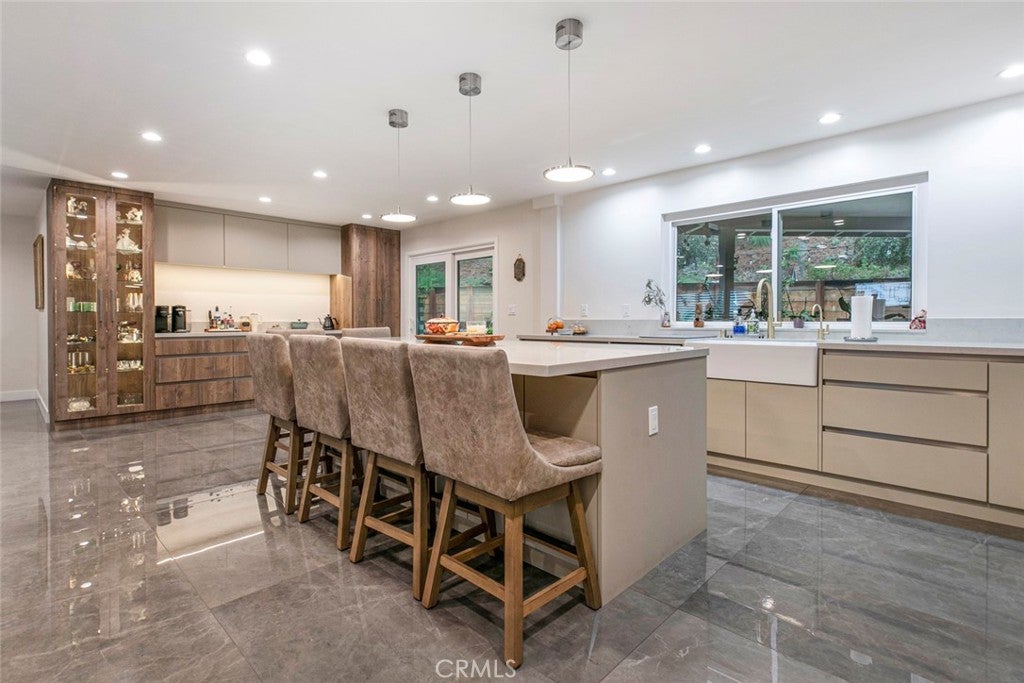 Granada Hills, California, 91344, United States, 4 Bedrooms Bedrooms, ,3 BathroomsBathrooms,Residential,For Sale,1993417