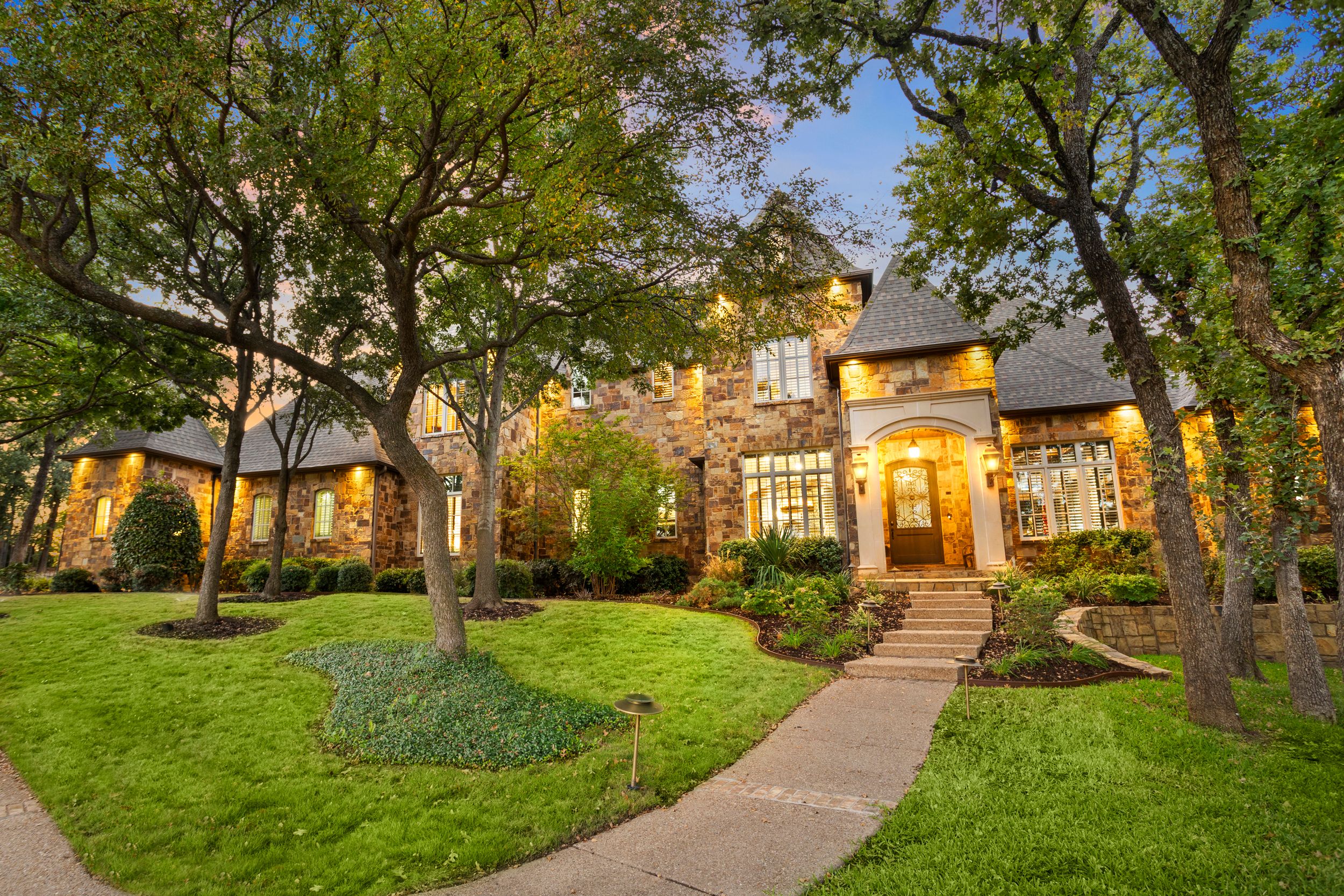  Private Luxury Estate in the prestigious Southern Hills enclave of Keller - 物件實景