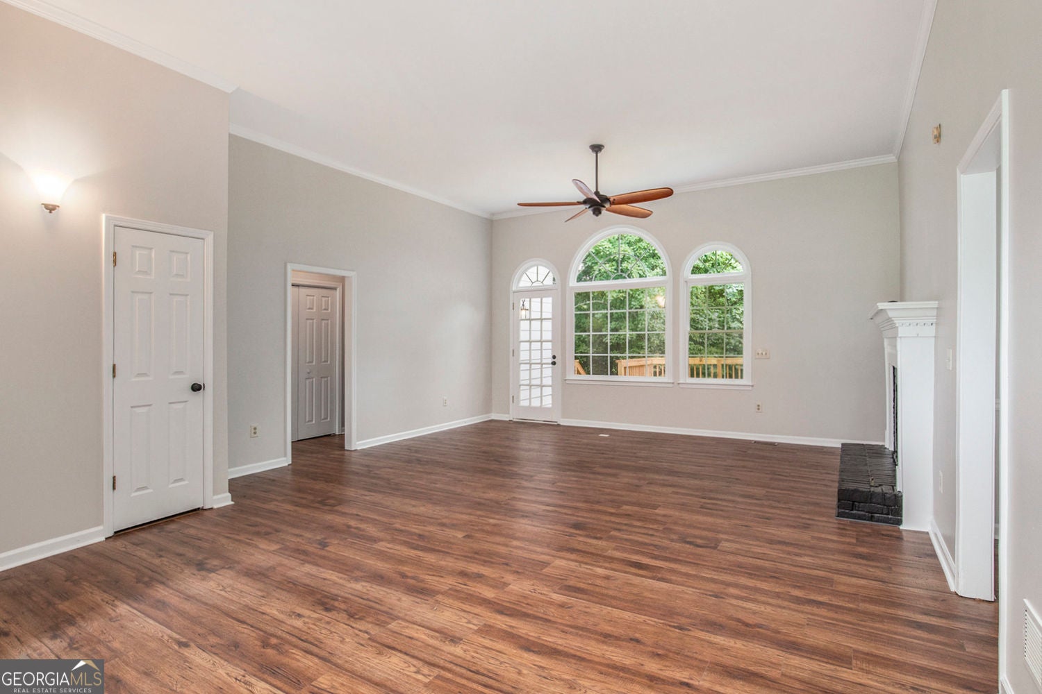 Cumming, Georgia, 30041, United States, 4 Bedrooms Bedrooms, ,3 BathroomsBathrooms,Residential,For Sale,1909669
