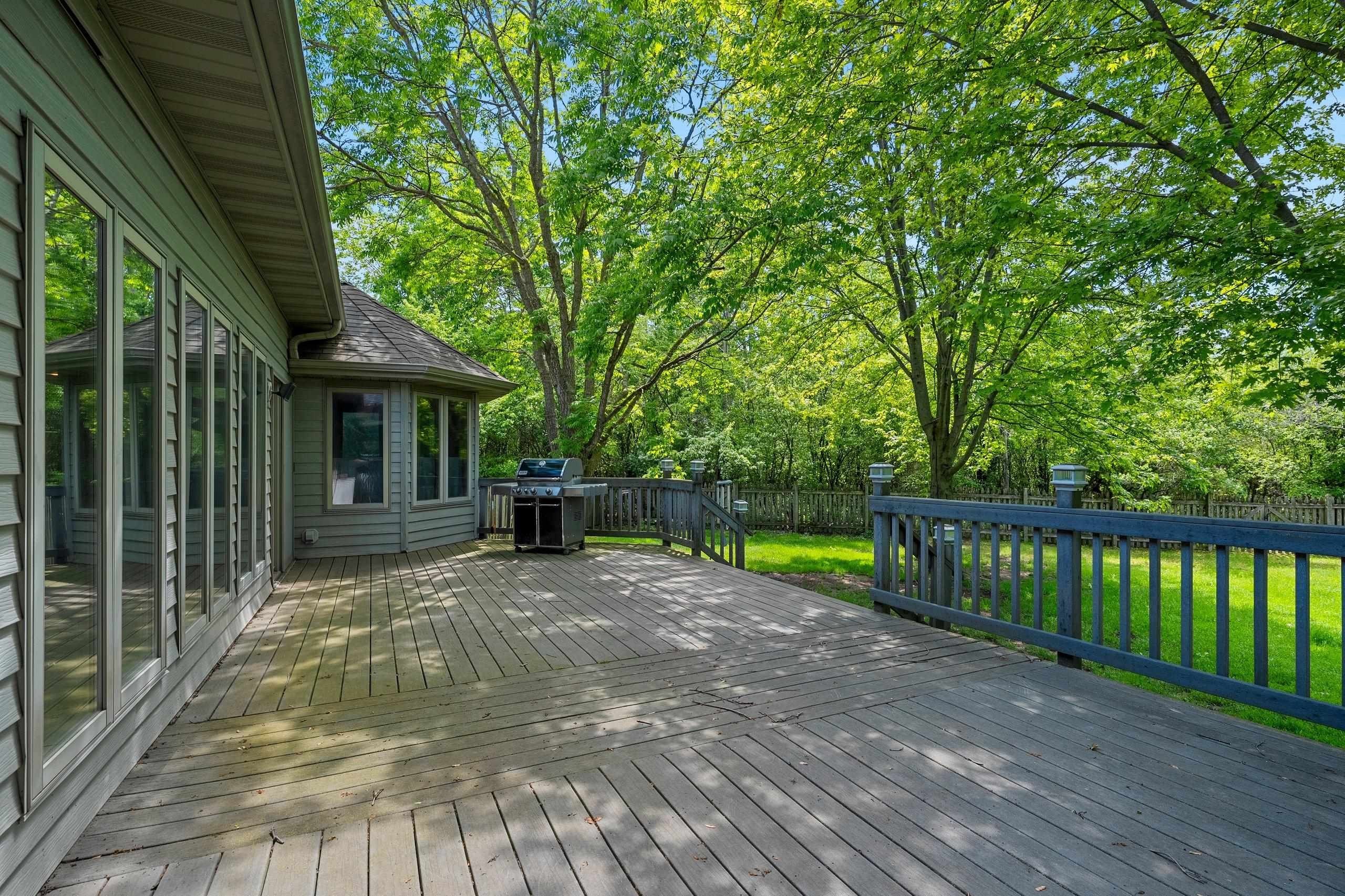 DE PERE, Wisconsin, 54115-9240, United States, 4 Bedrooms Bedrooms, ,4 BathroomsBathrooms,Residential,For Sale,2048017