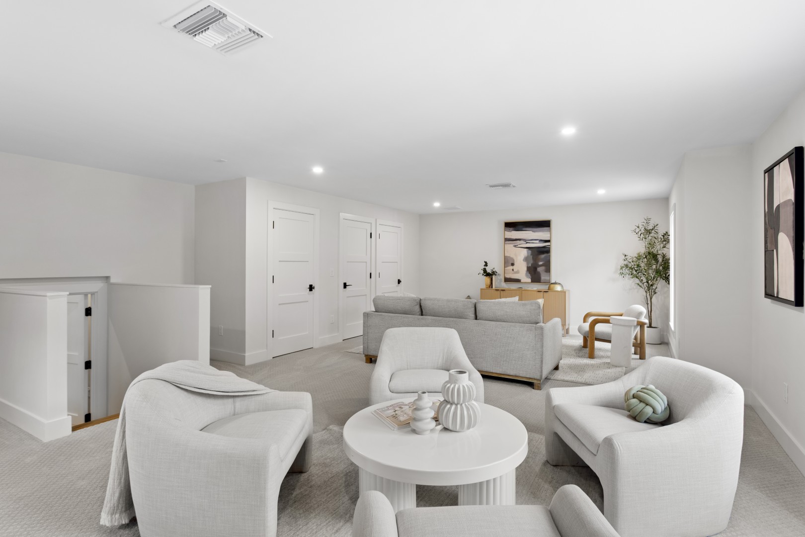 Tampa, Florida, 33629, United States, 5 Bedrooms Bedrooms, ,7 BathroomsBathrooms,Residential,For Sale,1993853