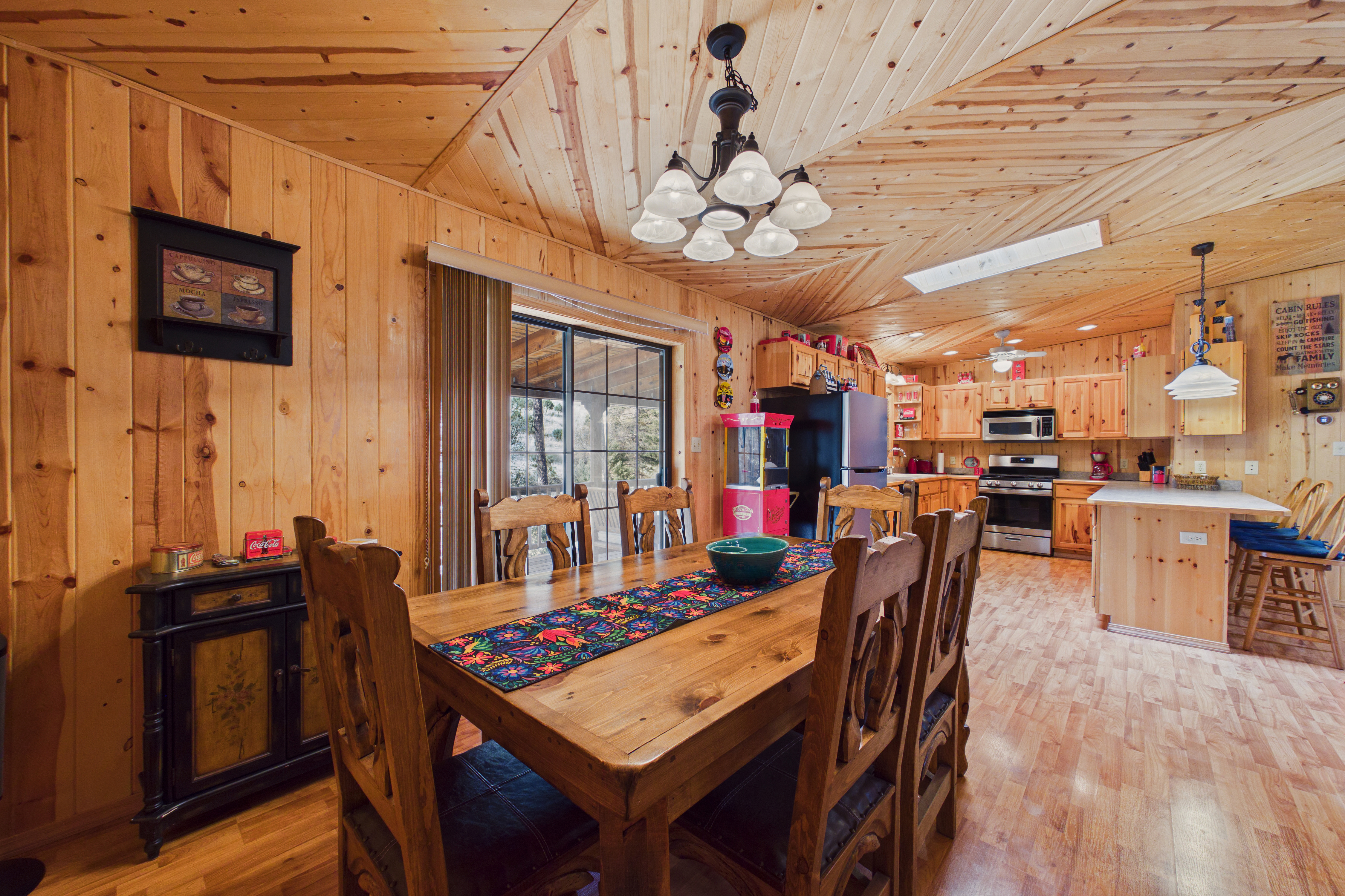 Alto, New Mexico, 88312, United States, 3 Bedrooms Bedrooms, ,2 BathroomsBathrooms,Residential,For Sale,2044418