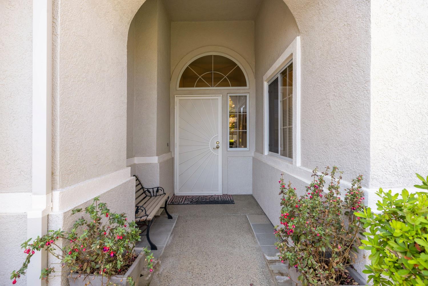 Roseville, California, 95747, United States, 3 Bedrooms Bedrooms, ,2 BathroomsBathrooms,Residential,For Sale,1947974