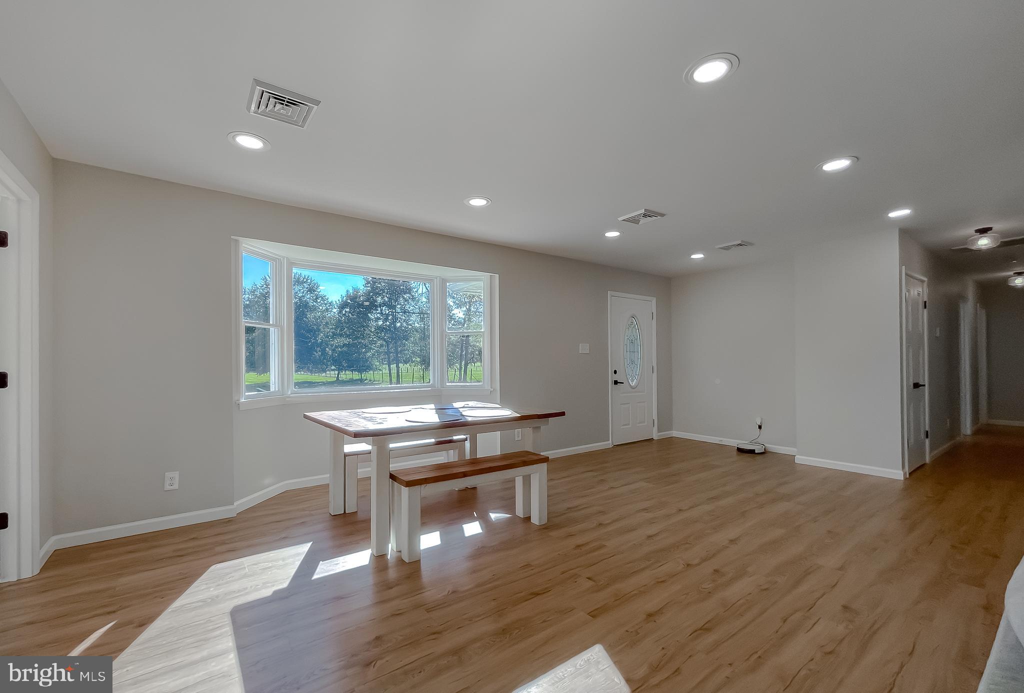 Hollywood, Maryland, 20636, United States, 3 Bedrooms Bedrooms, ,2 BathroomsBathrooms,Residential,For Sale,1978416