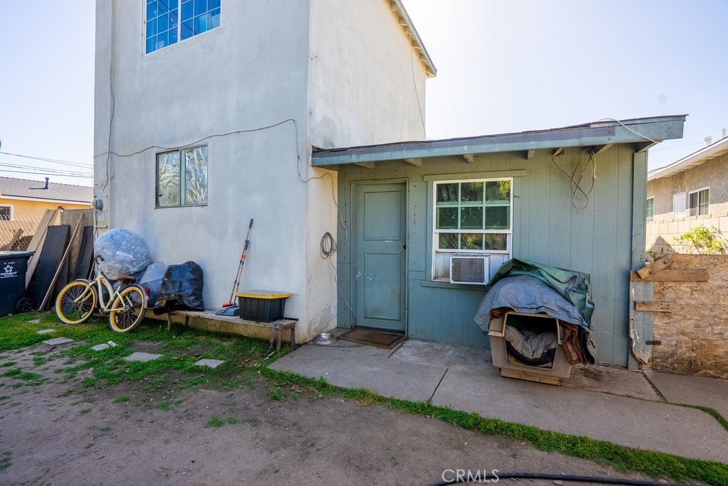 Santa Ana, California, 92707, United States, 3 Bedrooms Bedrooms, ,2 BathroomsBathrooms,Residential,For Sale,1846196