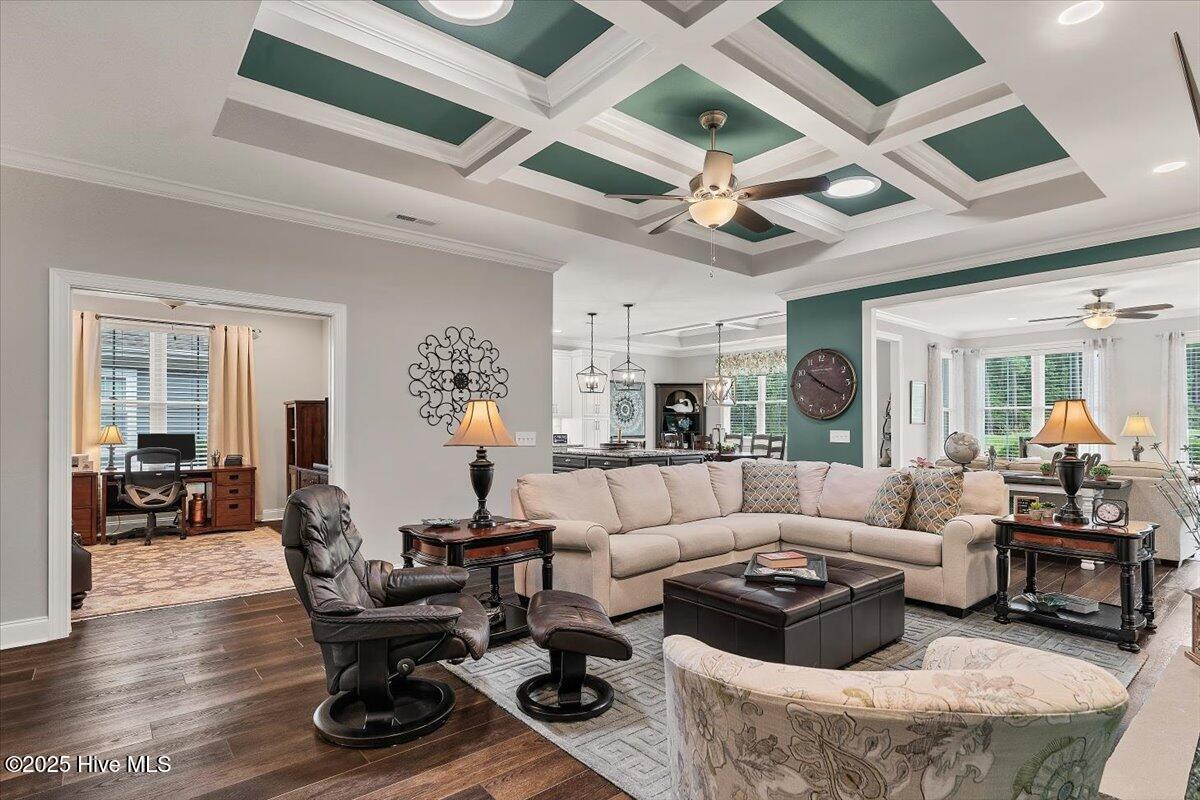 Southern Pines, North Carolina, 28387, United States, 3 Bedrooms Bedrooms, ,3 BathroomsBathrooms,Residential,For Sale,1933285