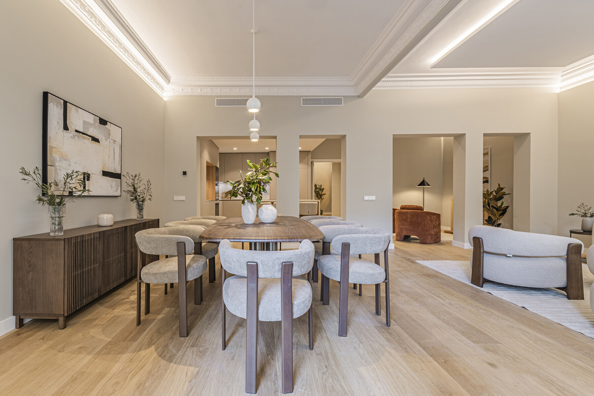 Elegant 5 Bedroom Renovated Apartment in Barcelona - 物件實景