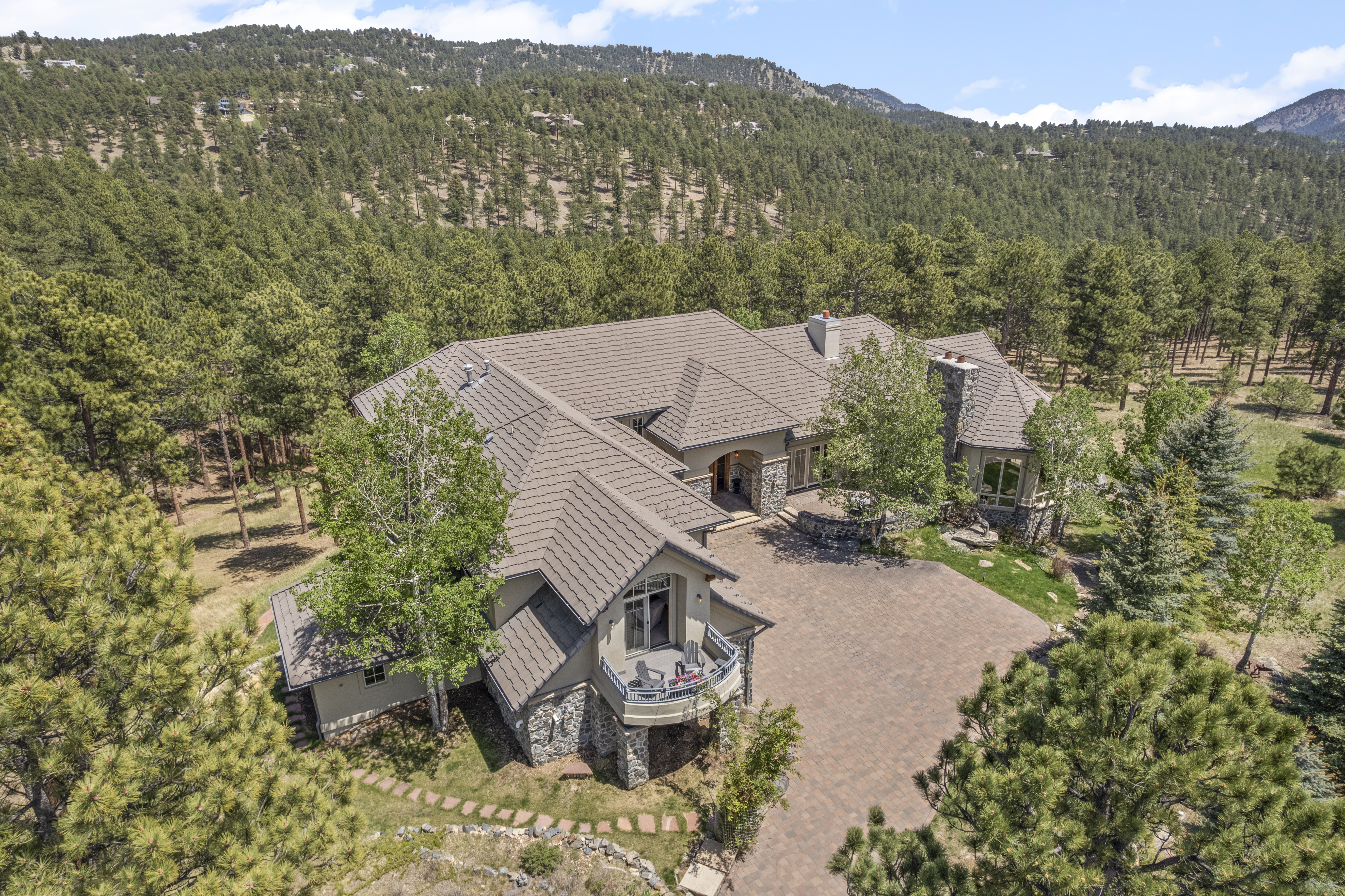  Extraordinary Custom Estate - 物件實景