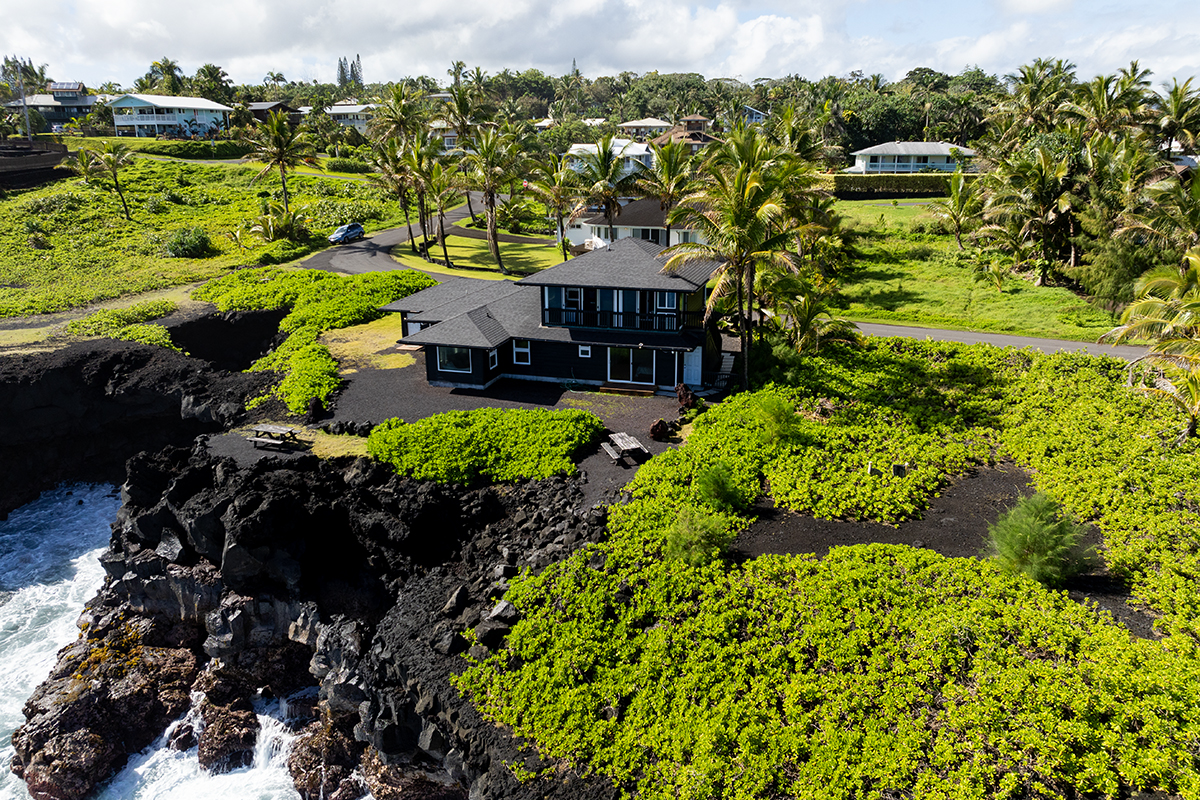 Pahoa, Hawaii, 96778, United States, 2 Bedrooms Bedrooms, ,2 BathroomsBathrooms,Residential,For Sale,1707814