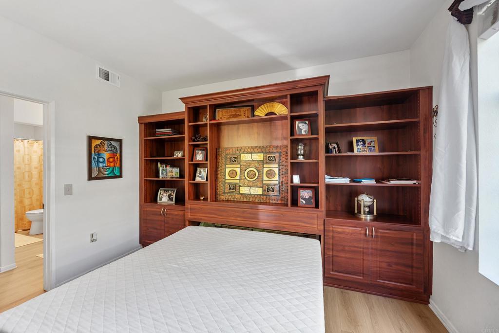 San Diego, California, 92128, United States, 2 Bedrooms Bedrooms, ,2 BathroomsBathrooms,Residential,For Sale,2001804