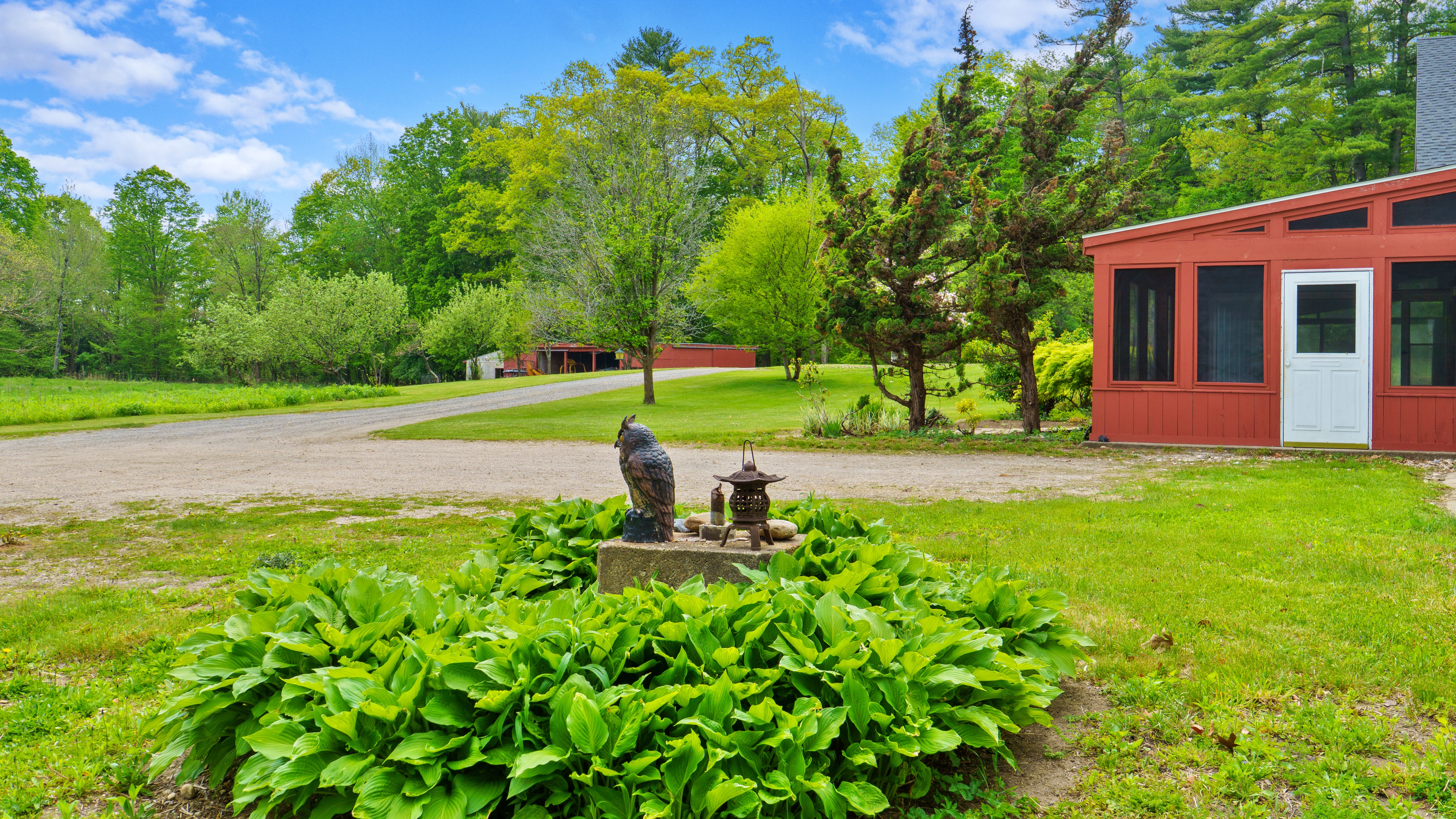  Just One Mile From the Heart of Lenox, Nearly 36 Acres Await Your Next Chapter - 物件實景