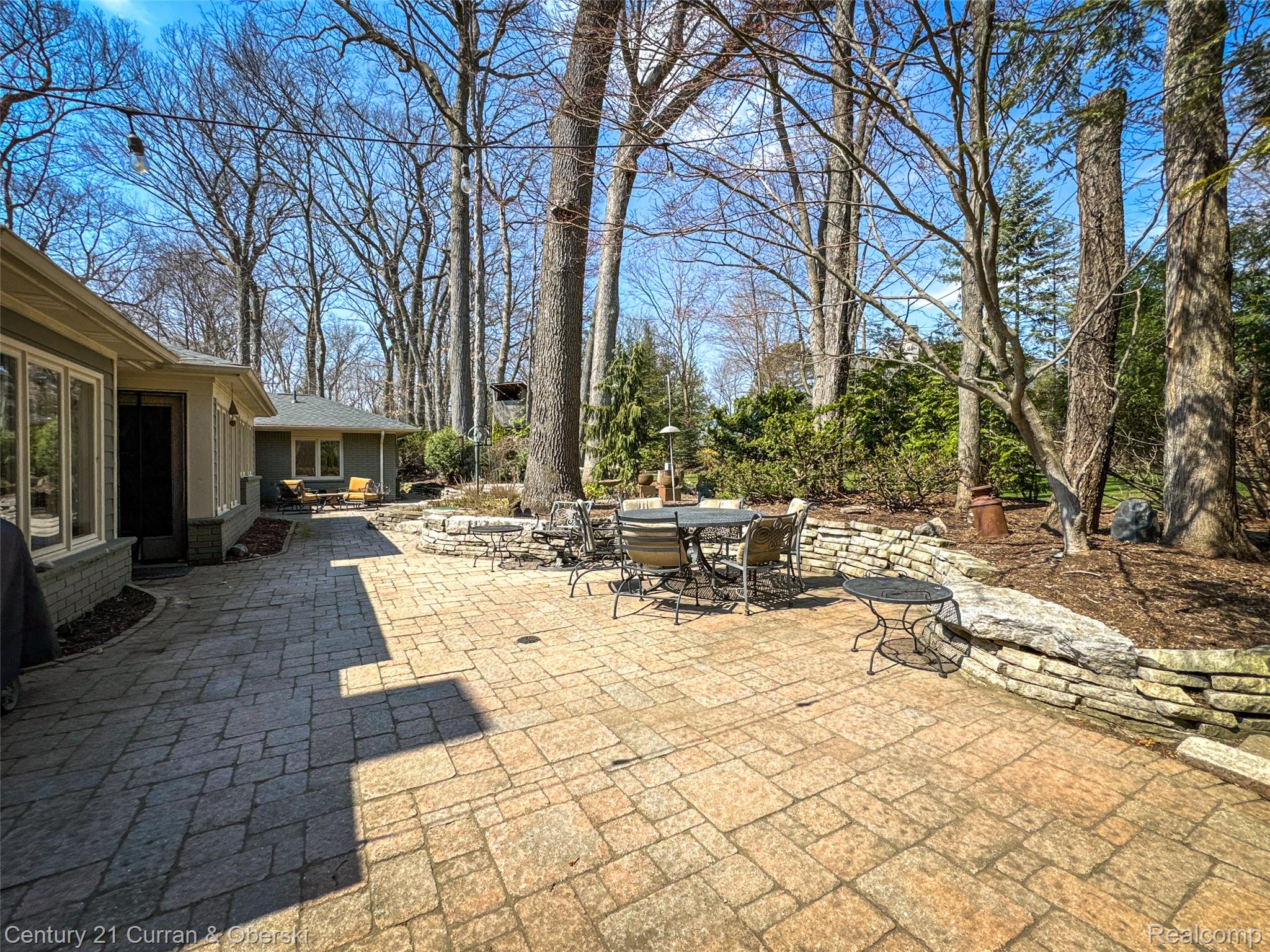 Bloomfield Hills, Michigan, 48301, United States, 4 Bedrooms Bedrooms, ,4 BathroomsBathrooms,Residential,For Sale,2035852