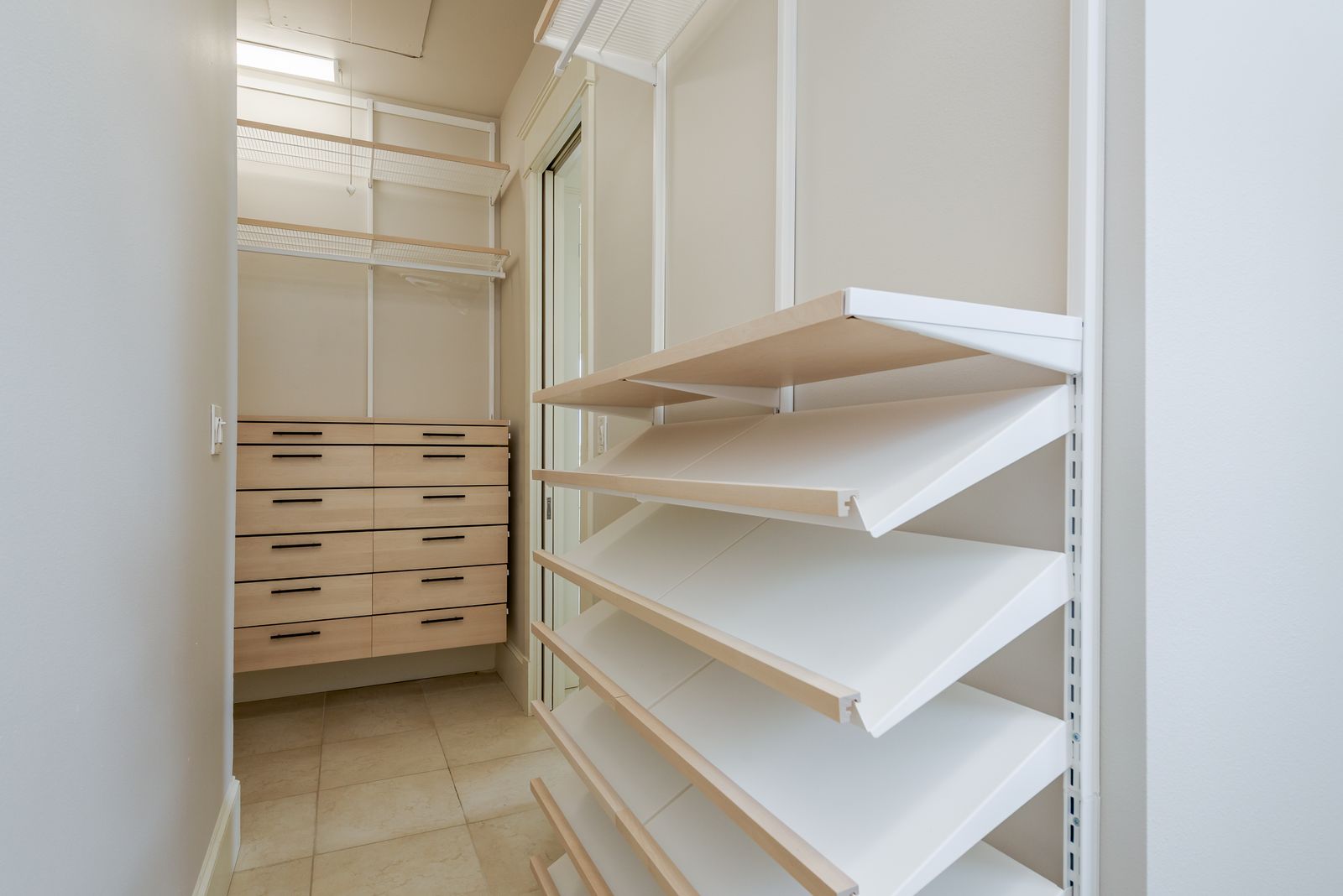 Clearwater, Florida, 33767, United States, 5 Bedrooms Bedrooms, ,5 BathroomsBathrooms,Residential,For Sale,1984474