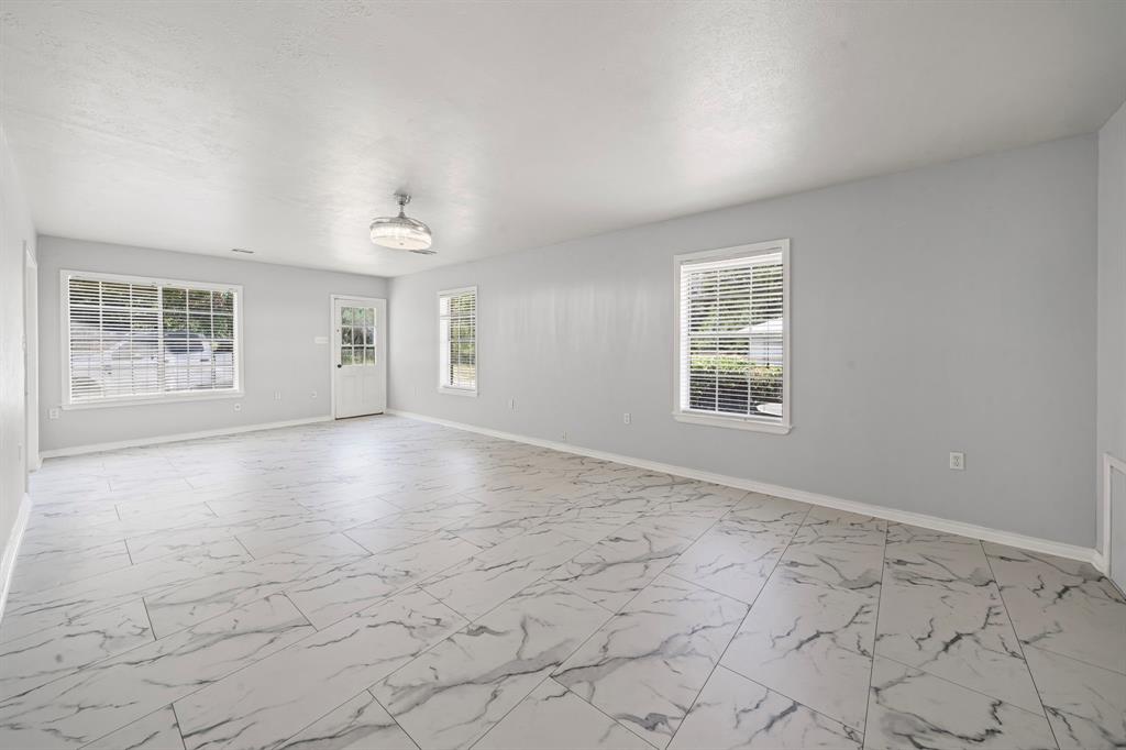 Cedar Hill, Texas, 75104, United States, 3 Bedrooms Bedrooms, ,3 BathroomsBathrooms,Residential,For Sale,1904536