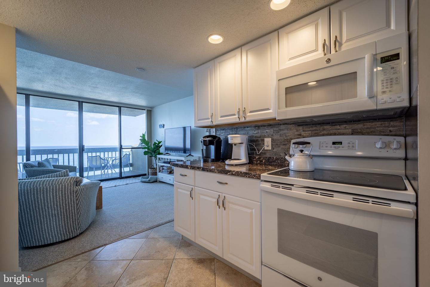 Ocean City, Maryland, 21842, United States, 2 Bedrooms Bedrooms, ,2 BathroomsBathrooms,Residential,For Sale,1912578
