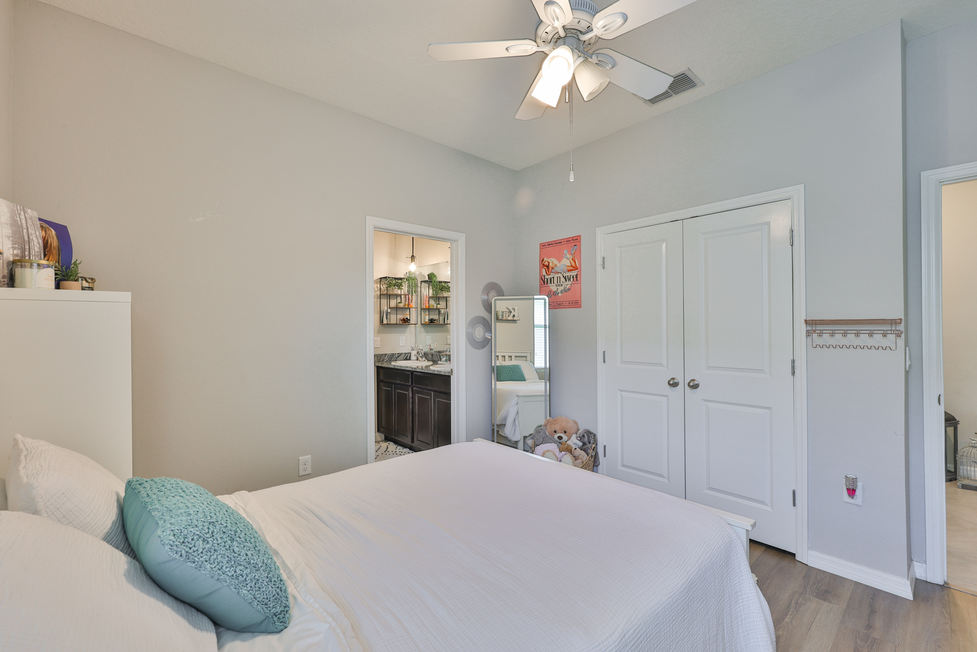 Riverview, Florida, 33579, United States, 4 Bedrooms Bedrooms, ,3 BathroomsBathrooms,Residential,For Sale,1861328