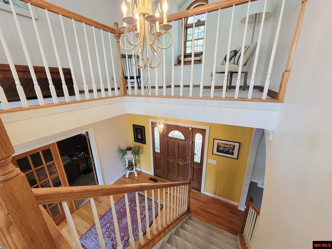Mountain Home, Arkansas, 72653, United States, 4 Bedrooms Bedrooms, ,5 BathroomsBathrooms,Residential,For Sale,1979940