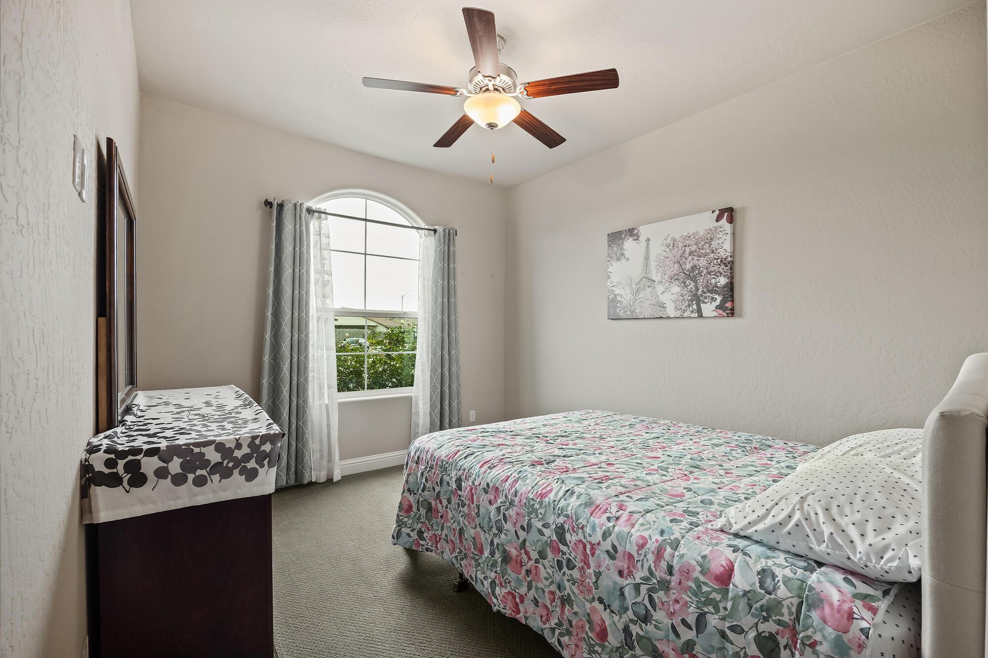 Visalia, California, 93292, United States, 3 Bedrooms Bedrooms, ,3 BathroomsBathrooms,Residential,For Sale,2007816