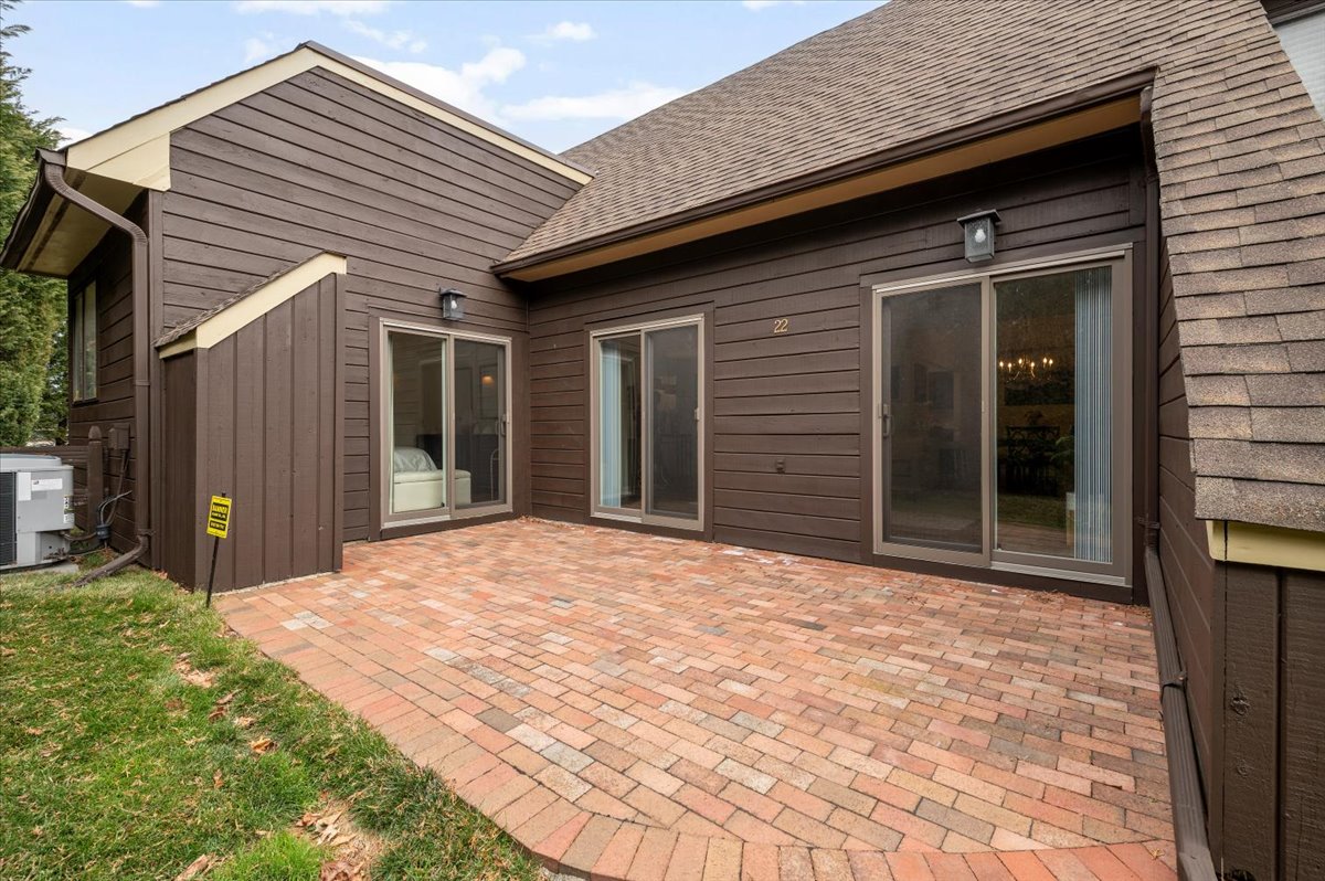 Massapequa Park, New York, 11762, United States, 2 Bedrooms Bedrooms, ,2 BathroomsBathrooms,Residential,For Sale,2008592