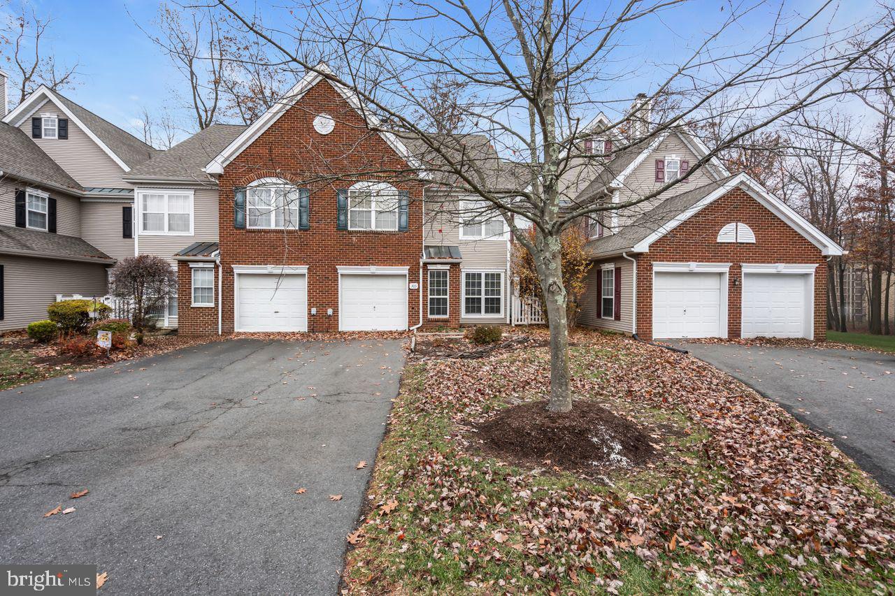 Pennington, New Jersey, 08534, United States, 3 Bedrooms Bedrooms, ,3 BathroomsBathrooms,Residential,For Sale,1987595