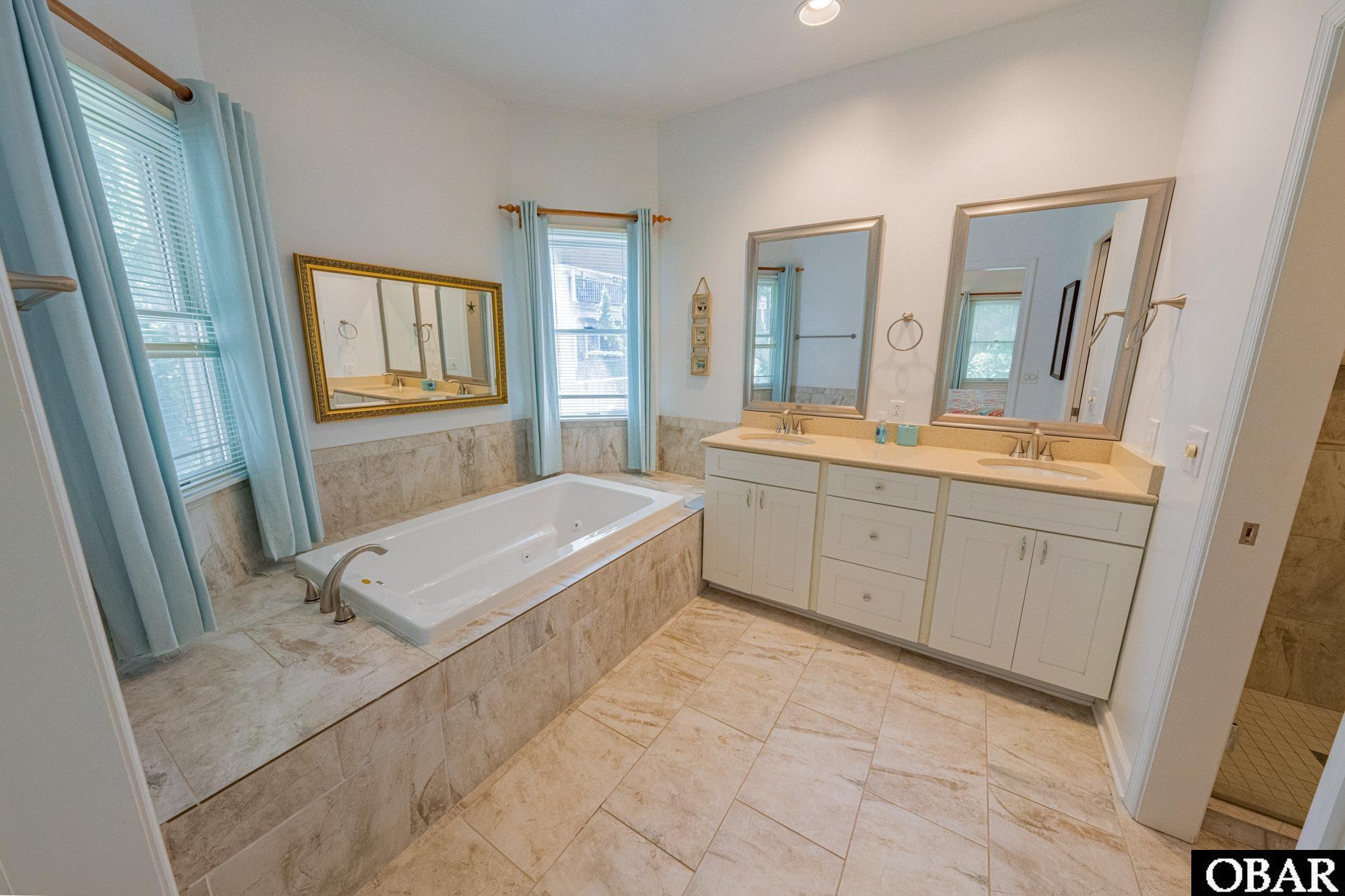 Corolla, North Carolina, 27927, United States, 3 Bedrooms Bedrooms, ,2 BathroomsBathrooms,Residential,For Sale,1905934