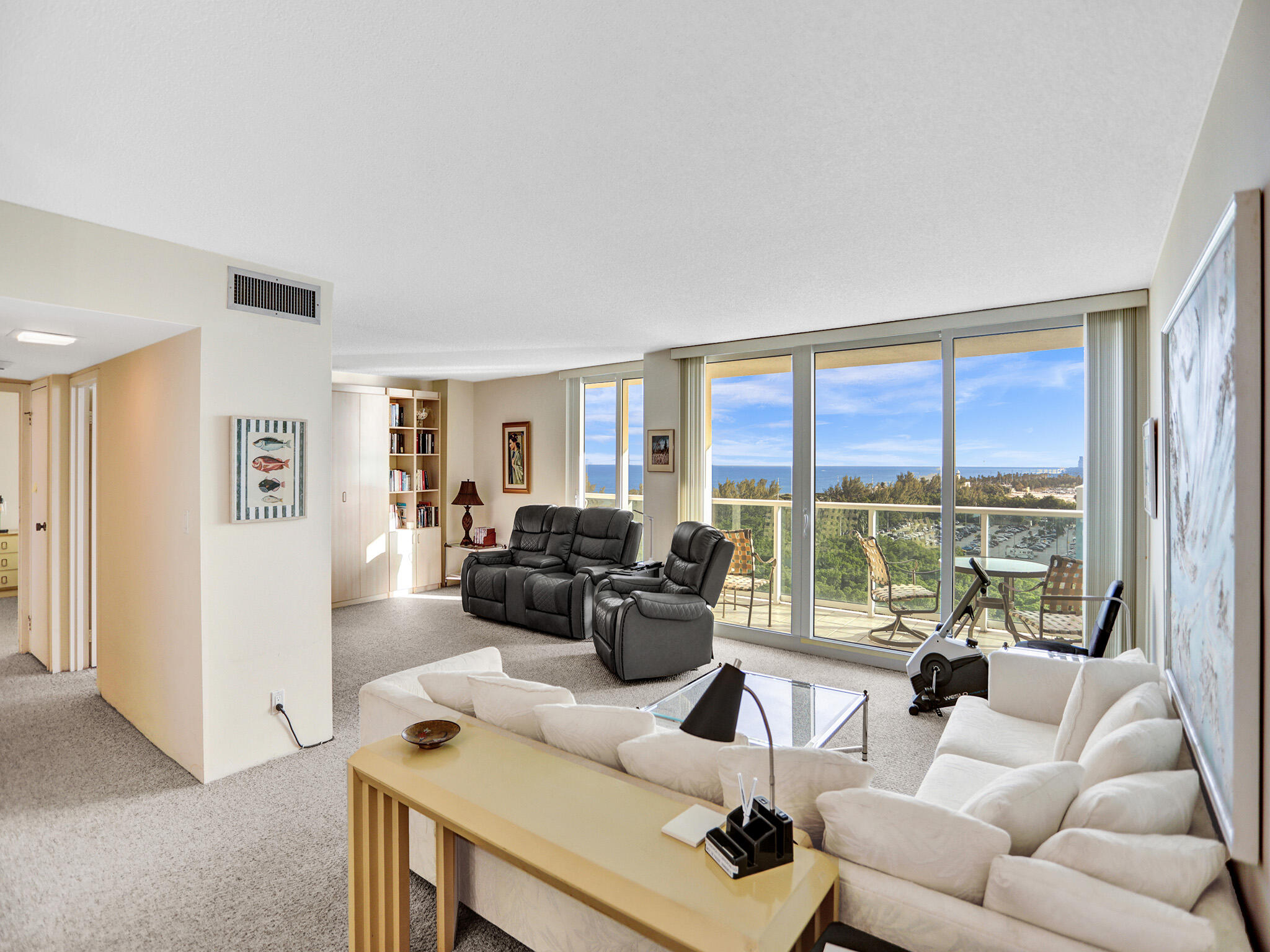 Sunny Isles Beach, Florida, 33160, United States, 1 Bedroom Bedrooms, ,2 BathroomsBathrooms,Residential,For Sale,1804245
