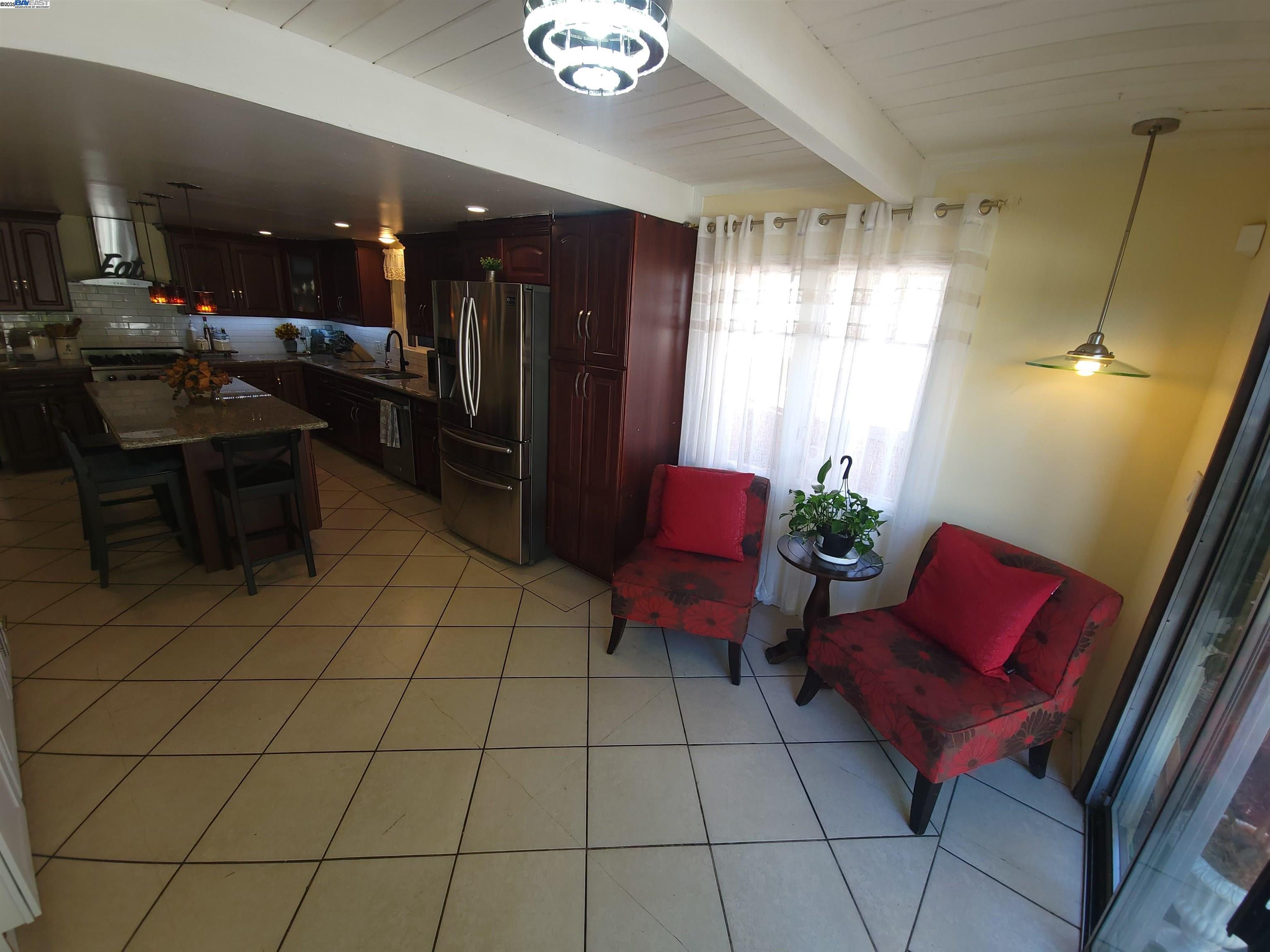 El Sobrante, California, 94803, United States, 3 Bedrooms Bedrooms, ,2 BathroomsBathrooms,Residential,For Sale,1974692