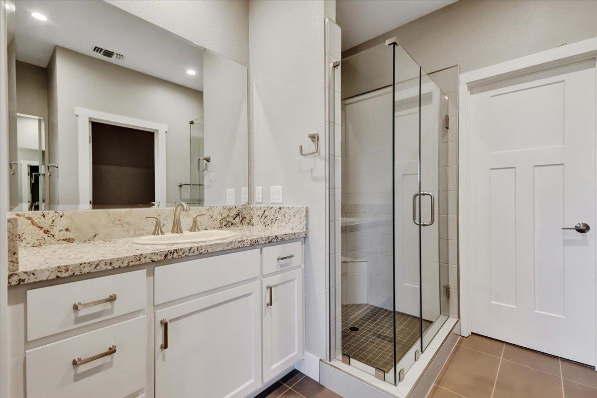 Grass Valley, California, 95945, United States, 3 Bedrooms Bedrooms, ,2 BathroomsBathrooms,Residential,For Sale,1978988