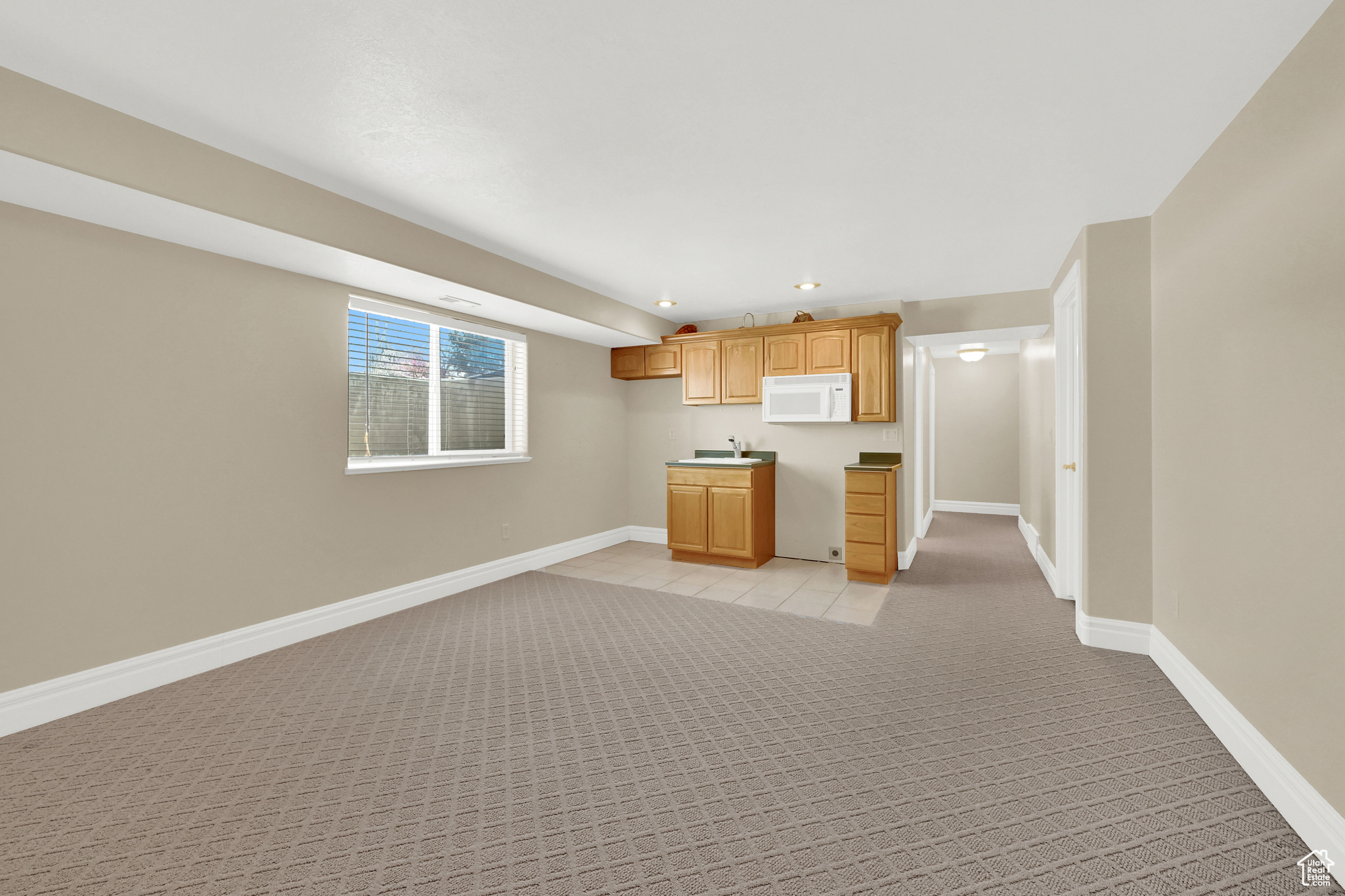 Hyrum, Utah, 84319, United States, 5 Bedrooms Bedrooms, ,3 BathroomsBathrooms,Residential,For Sale,1729547