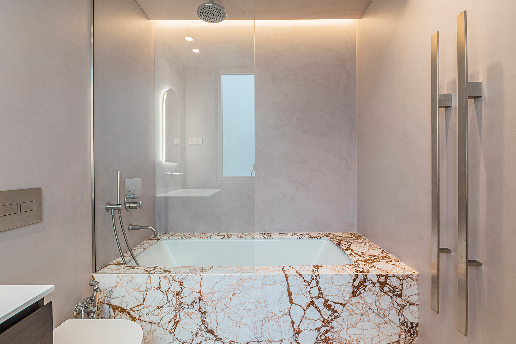  Luxury exterior flat, exceptionally renovated near Passeig de Gràcia - 物件實景