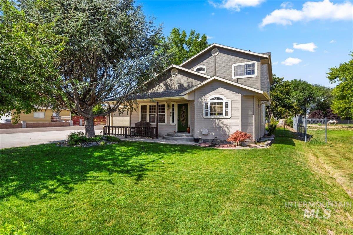 Caldwell, Idaho, 83605, United States, 4 Bedrooms Bedrooms, ,3 BathroomsBathrooms,Residential,For Sale,1982518