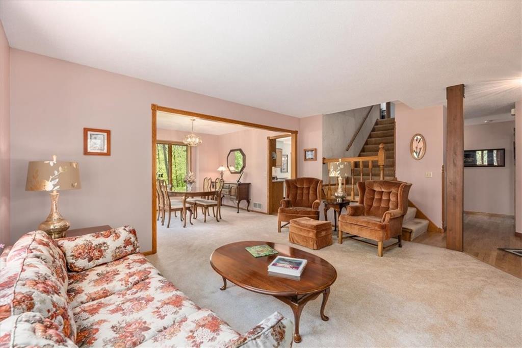 New Richmond, Wisconsin, 54017, United States, 3 Bedrooms Bedrooms, ,3 BathroomsBathrooms,Residential,For Sale,1826974