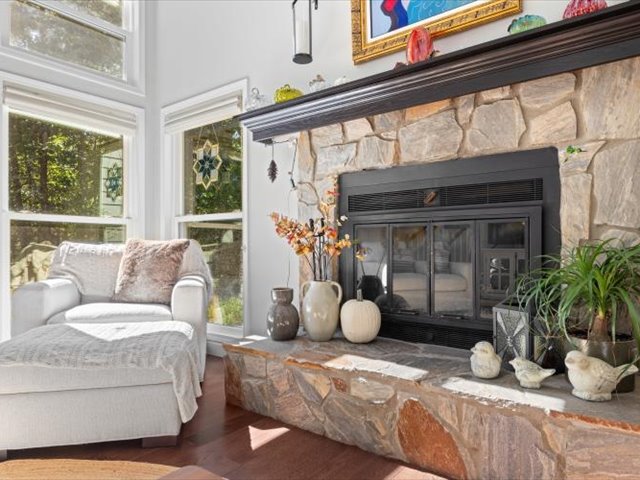 Fort Mill, South Carolina, 29708, United States, 4 Bedrooms Bedrooms, ,3 BathroomsBathrooms,Residential,For Sale,1977828