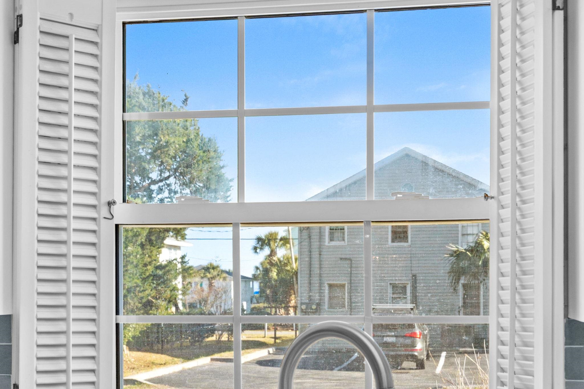 North Myrtle Beach, South Carolina, 29582, United States, 3 Bedrooms Bedrooms, ,2 BathroomsBathrooms,Residential,For Sale,2019972