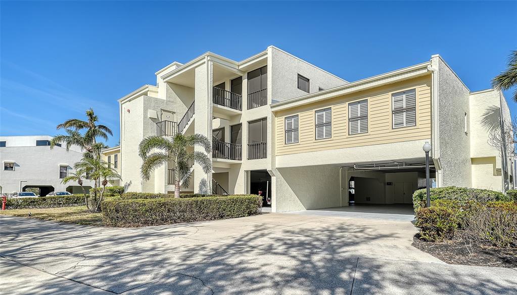 Cortez, Florida, 34215, United States, 3 Bedrooms Bedrooms, ,2 BathroomsBathrooms,Residential,For Sale,1736296