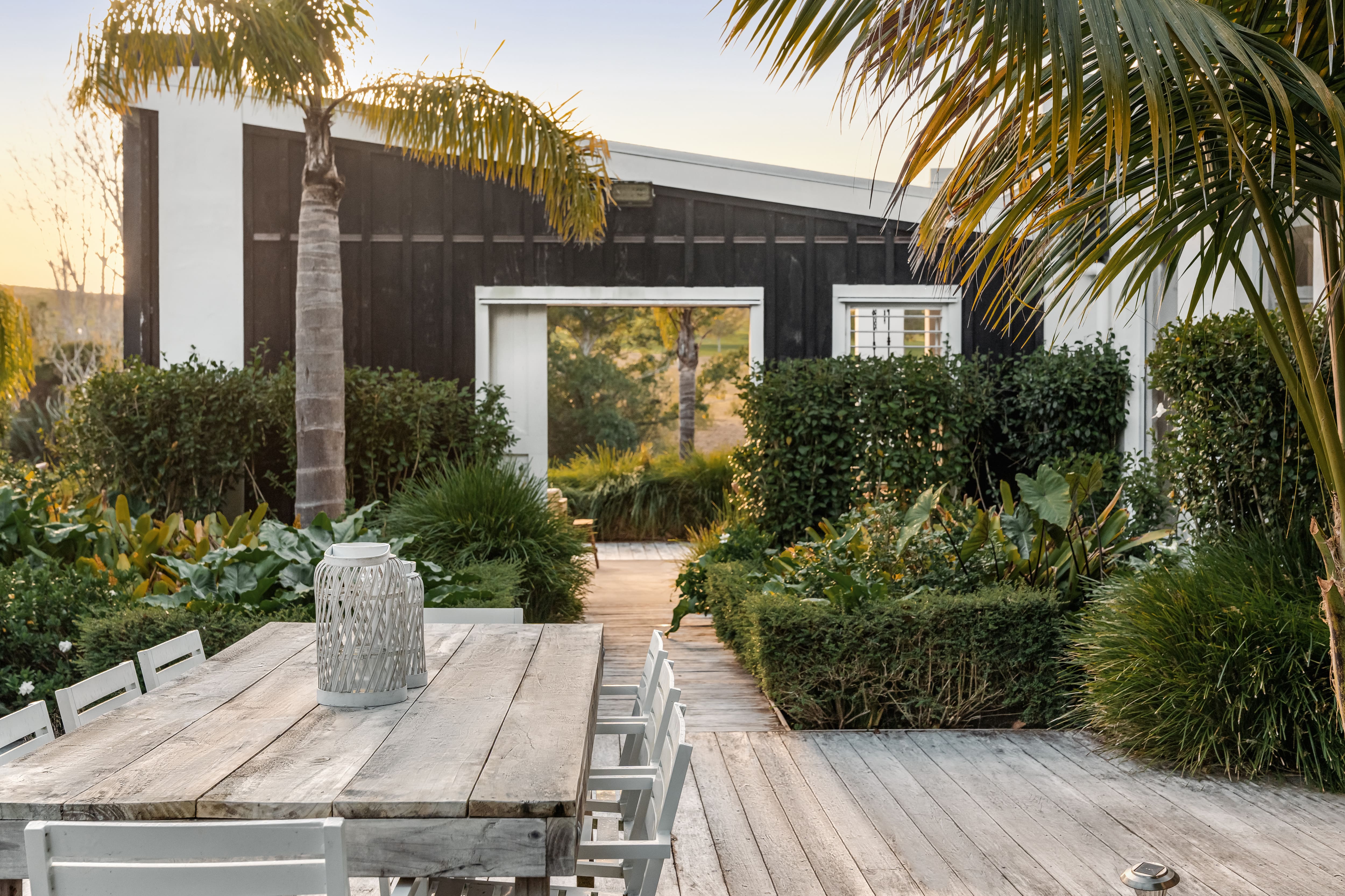  147 Monarch Downs Way - 物件實景