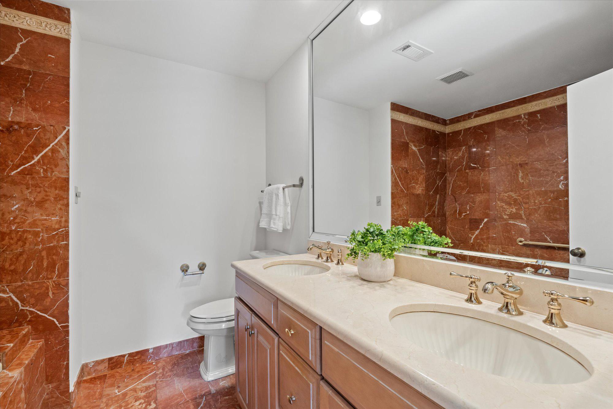  6212 Nethercombe Court, Mclean, VA, 22101 - 物件實景