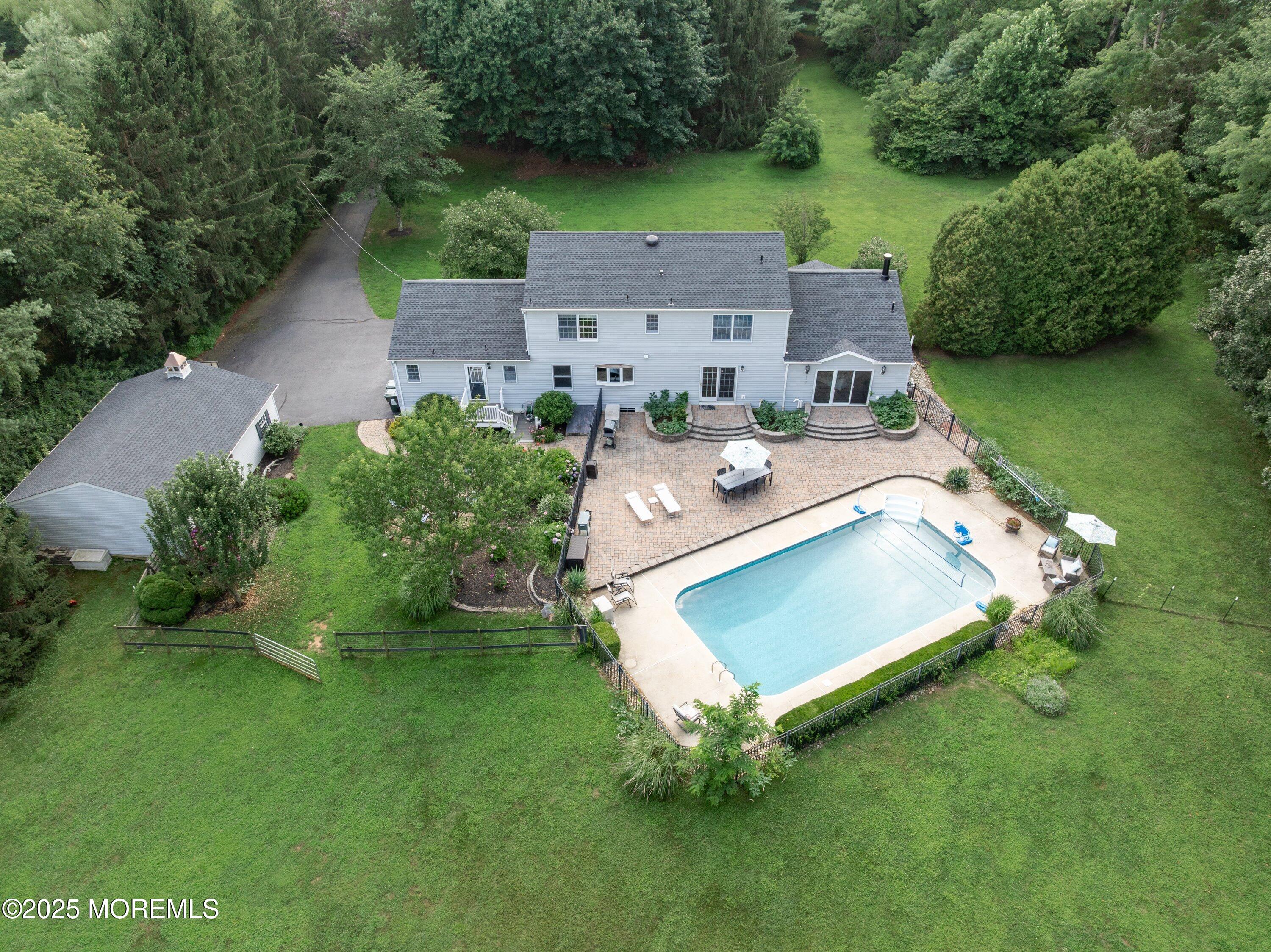 Cream Ridge, New Jersey, 08514, United States, 4 Bedrooms Bedrooms, ,3 BathroomsBathrooms,Residential,For Sale,1904272